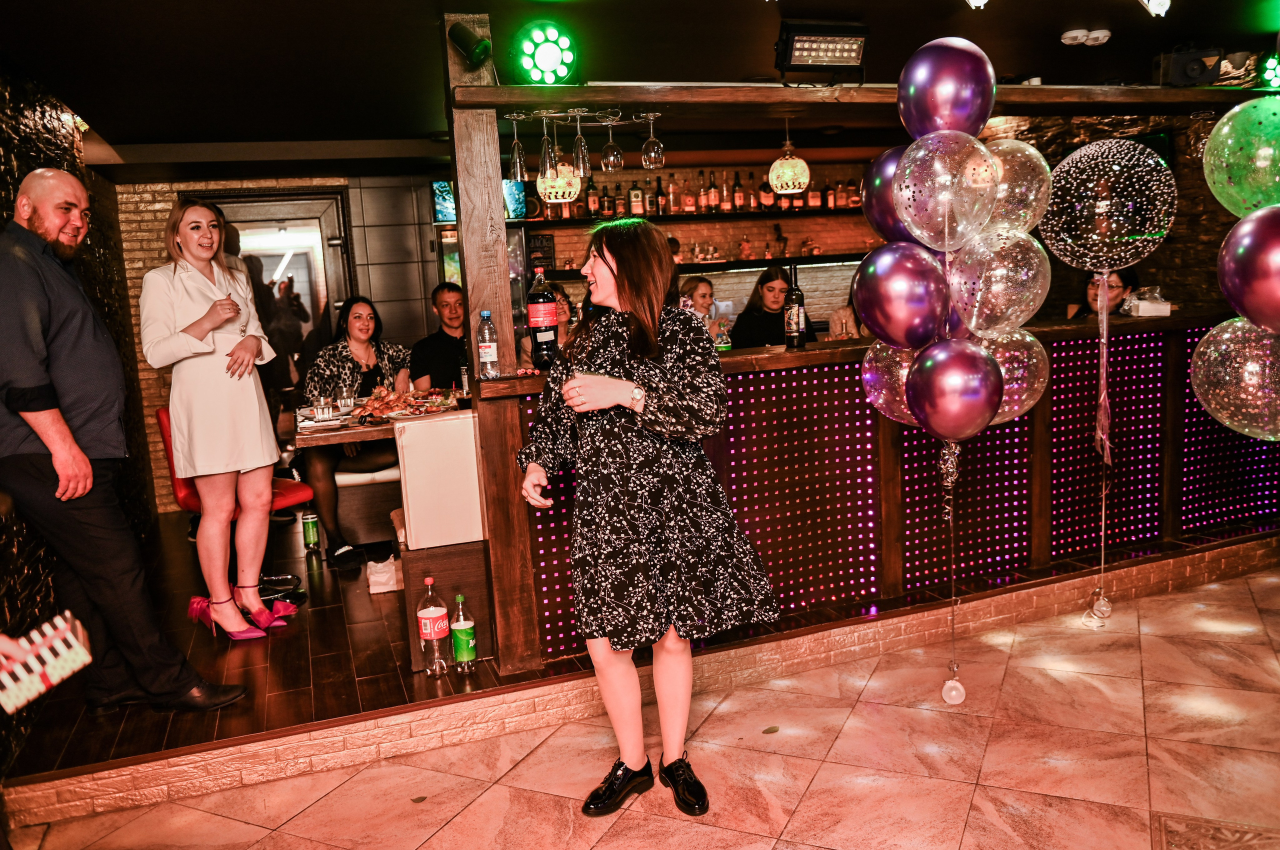 День рождения. Свадебный, семейный, детский, контент фотограф в Омске Максим Ильин