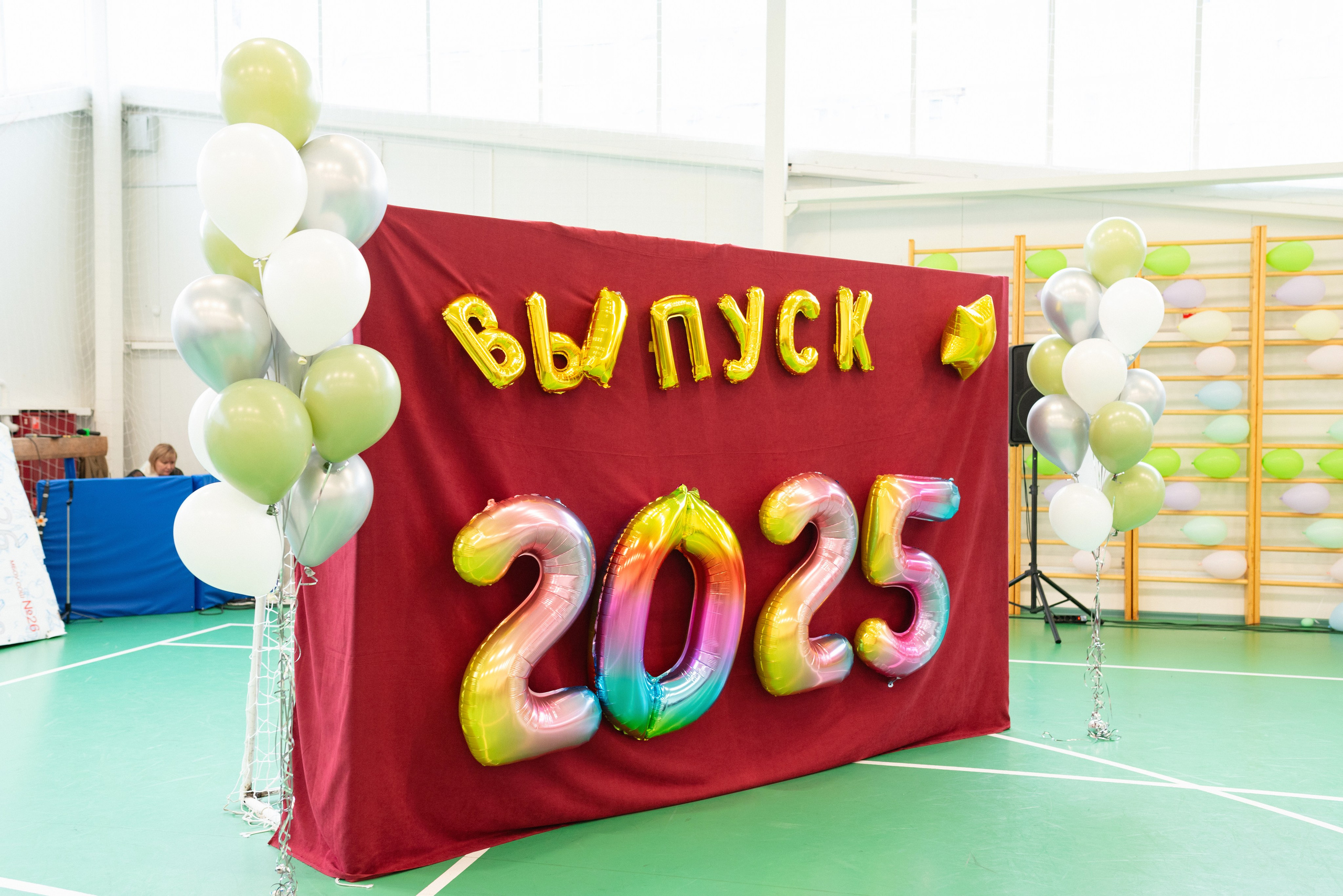 Фотограф на выпускной для старших классов в Сургуте и Нефтеюганске