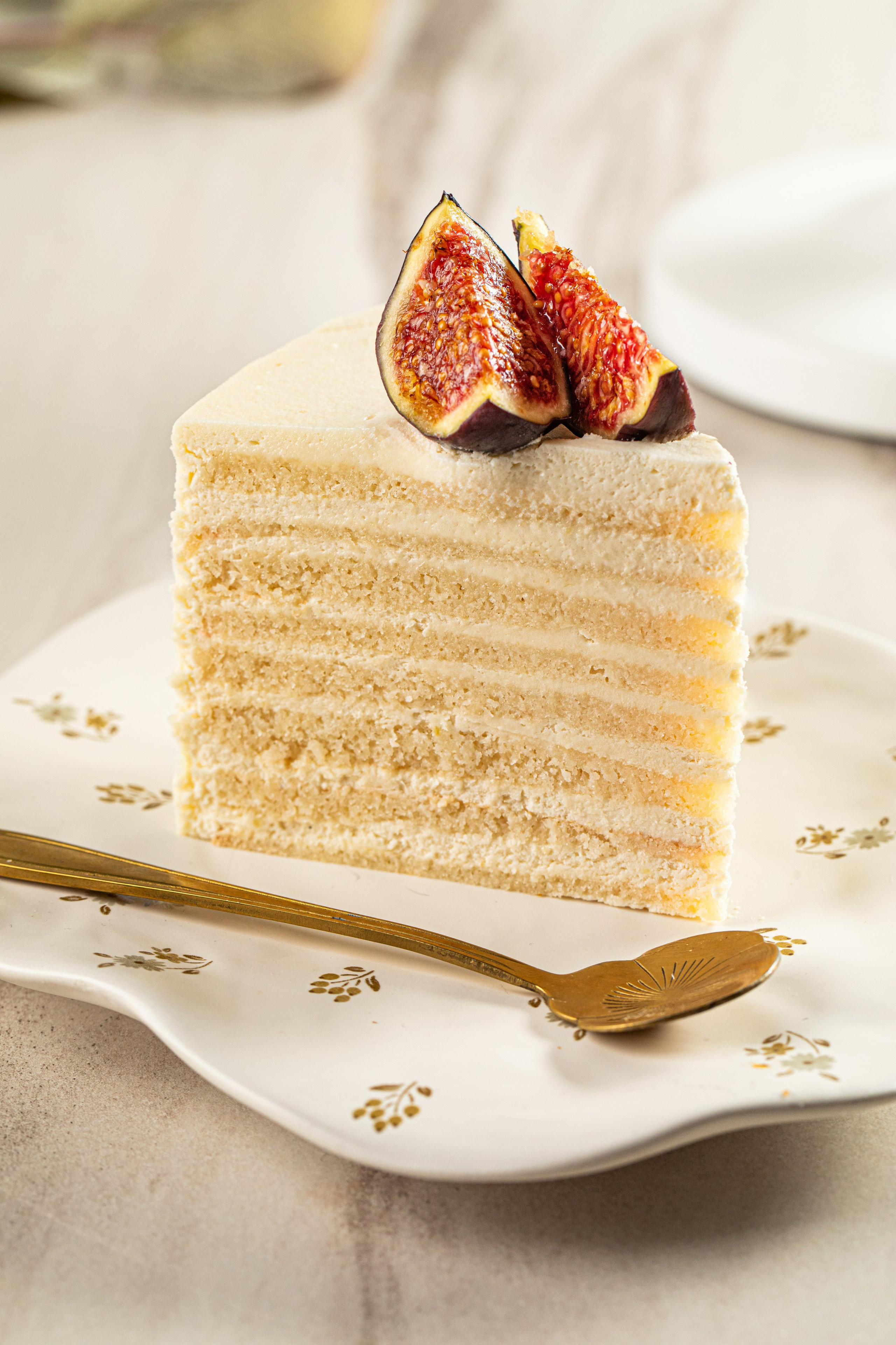 Cake Pro School. Фудфотограф, фудстилист и сет дизайнер в Москве Алена Синицына