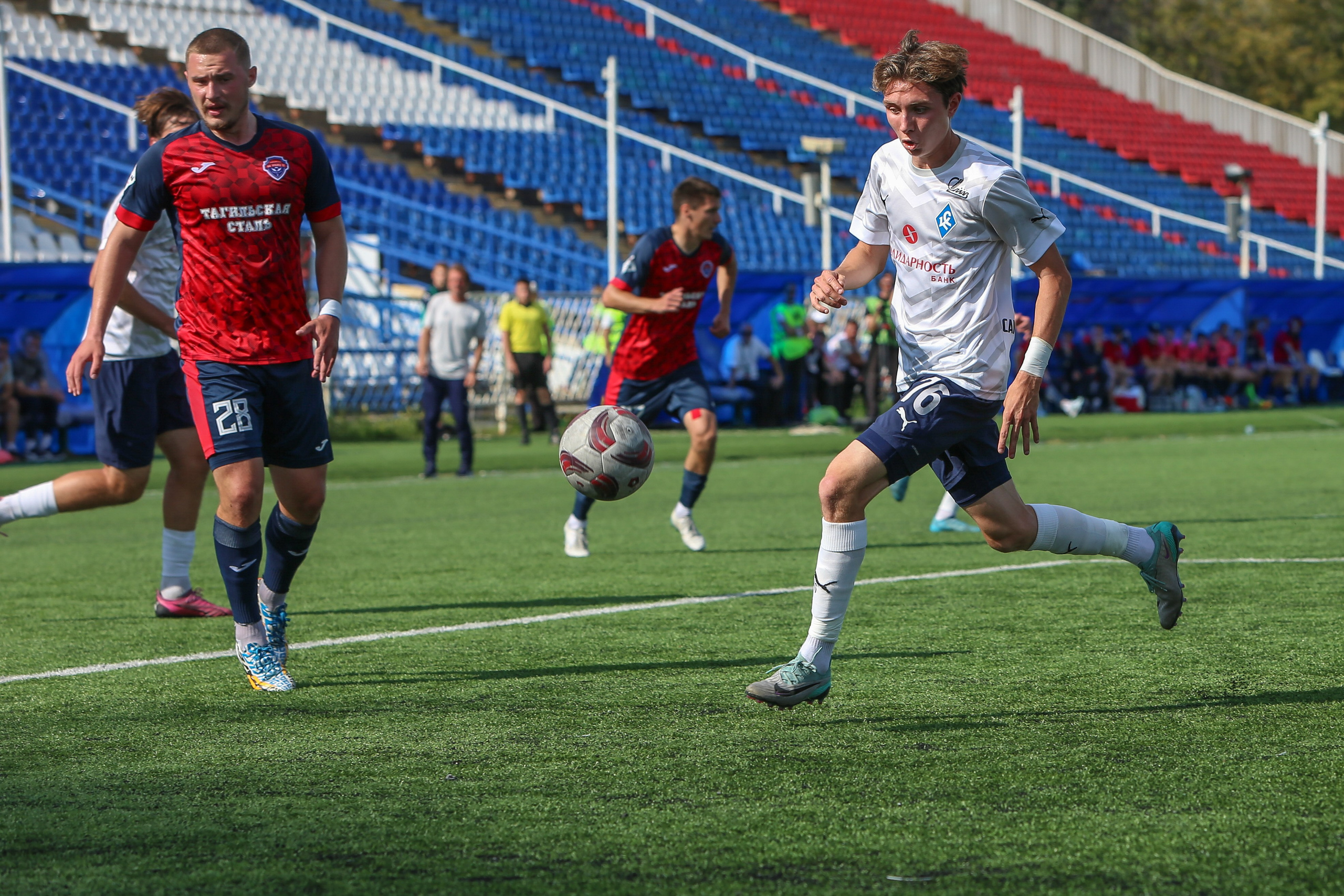 Крылья Советов — Уралец-ТС. Вторая Лига «Дивизион Б». Спортивный фотограф в Самаре