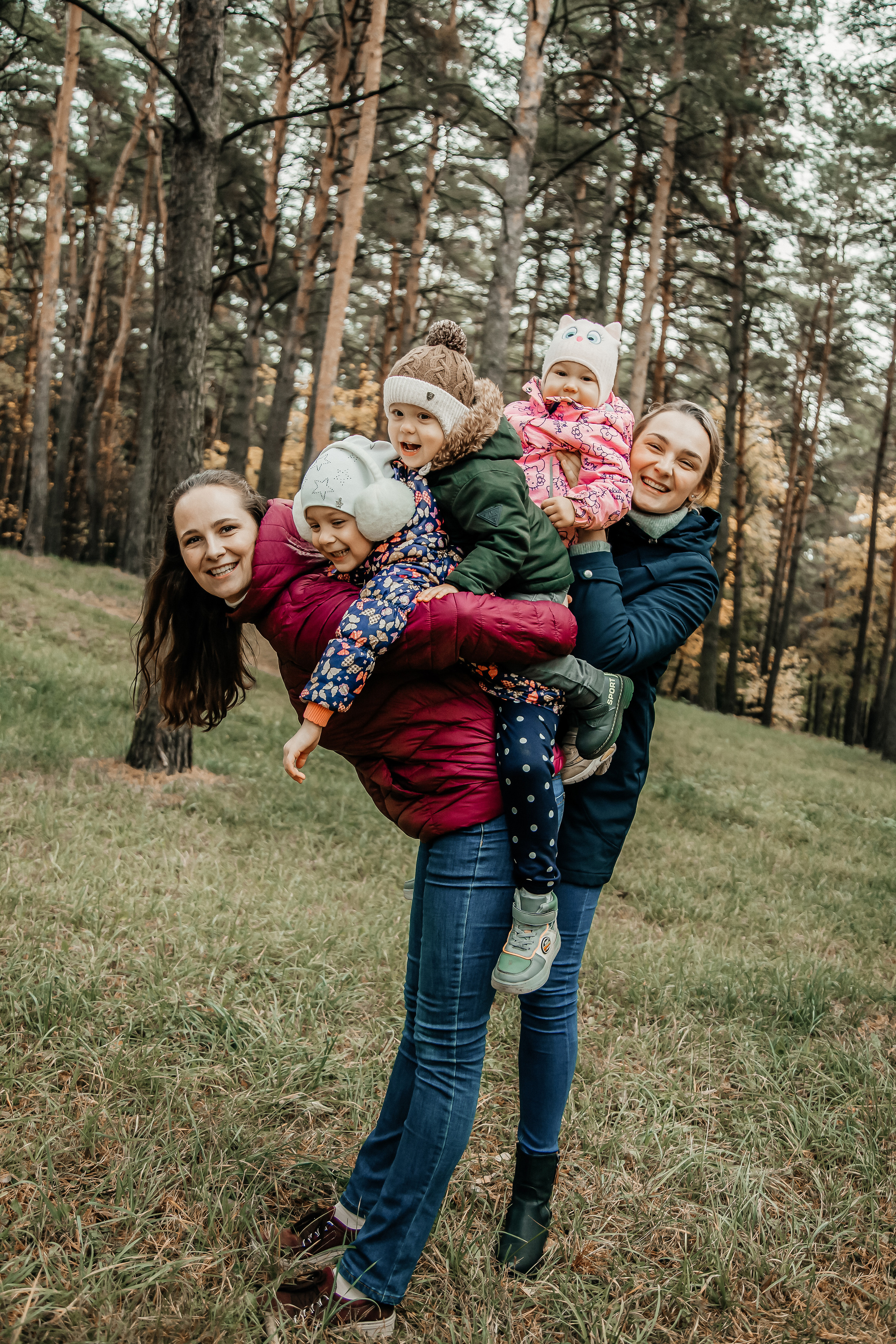Анна с сестрой и детками. Свадебный и семейный фотограф в Минске Духович Татьяна