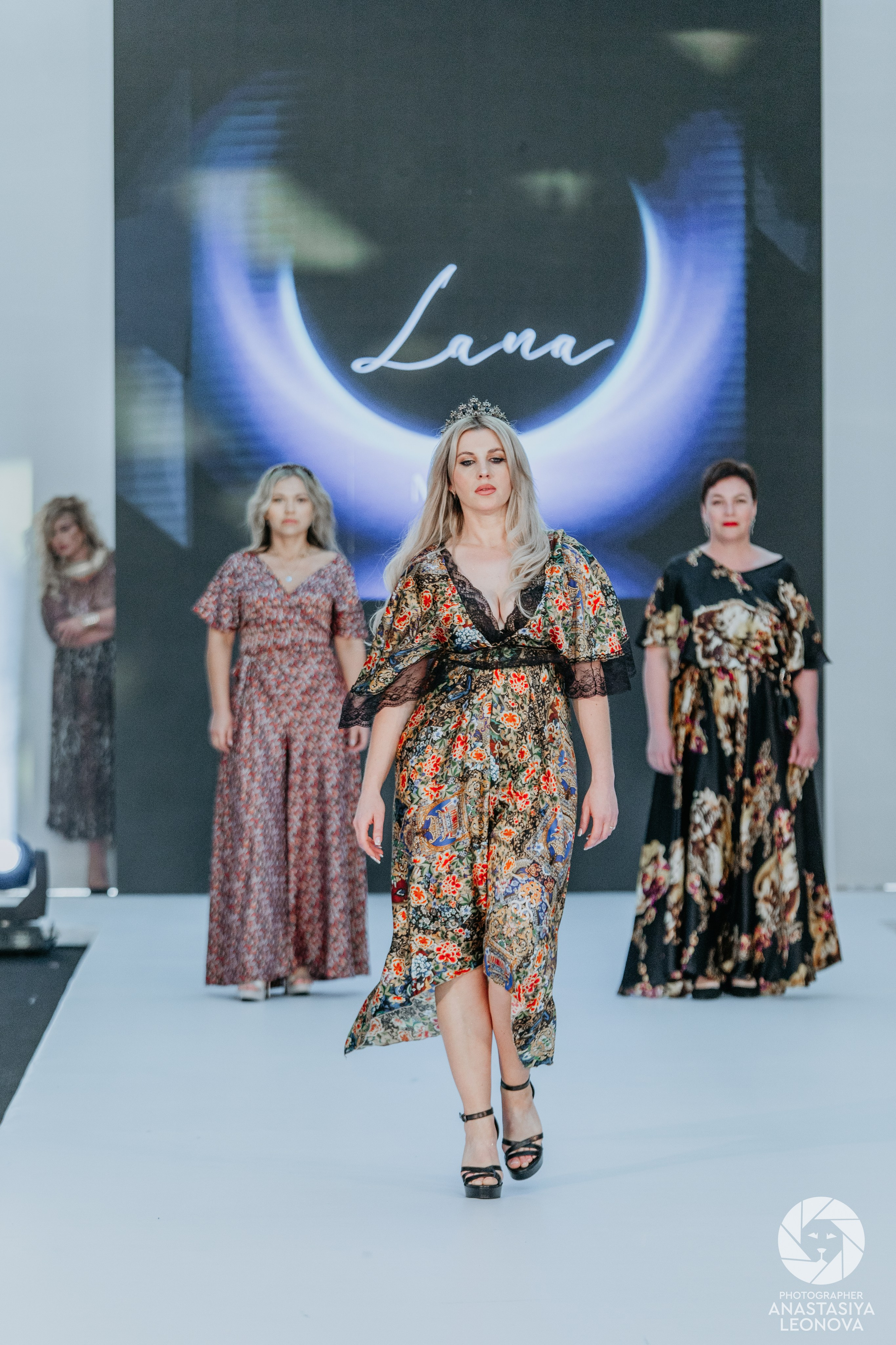 Fashion Week Türkiye [spring, 2025]. Anastasia Leonowa