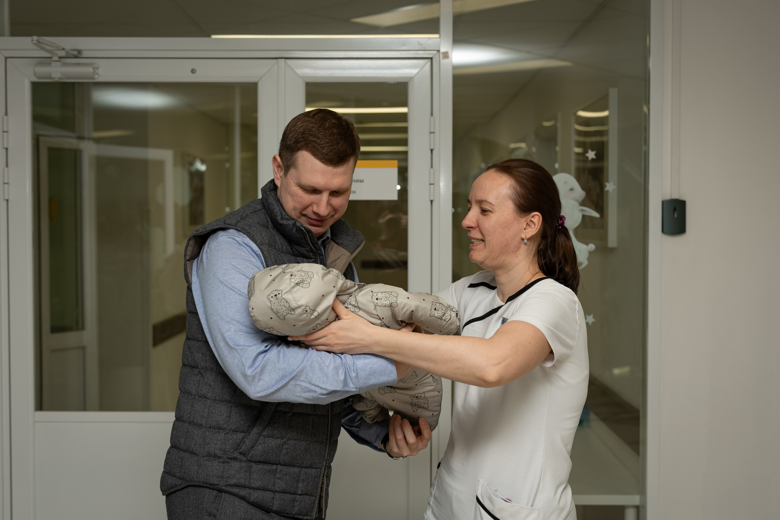 Выписка из роддома. Семейный и детский фотограф в Москве Орешина Юлия