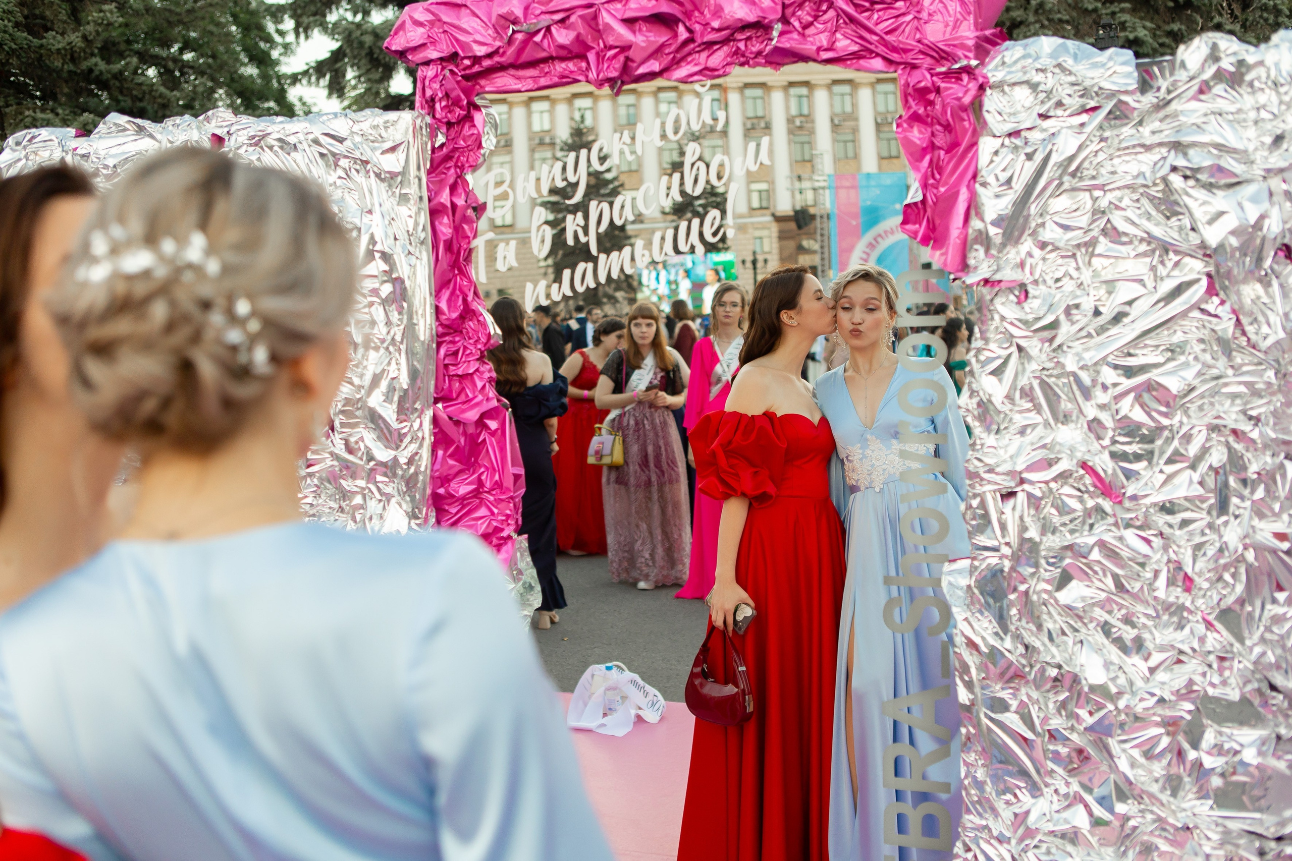 Выпускной Гимназия 12 2024 г. Свадебный и портретный Фотограф в Липецке Дмитрий Котюков