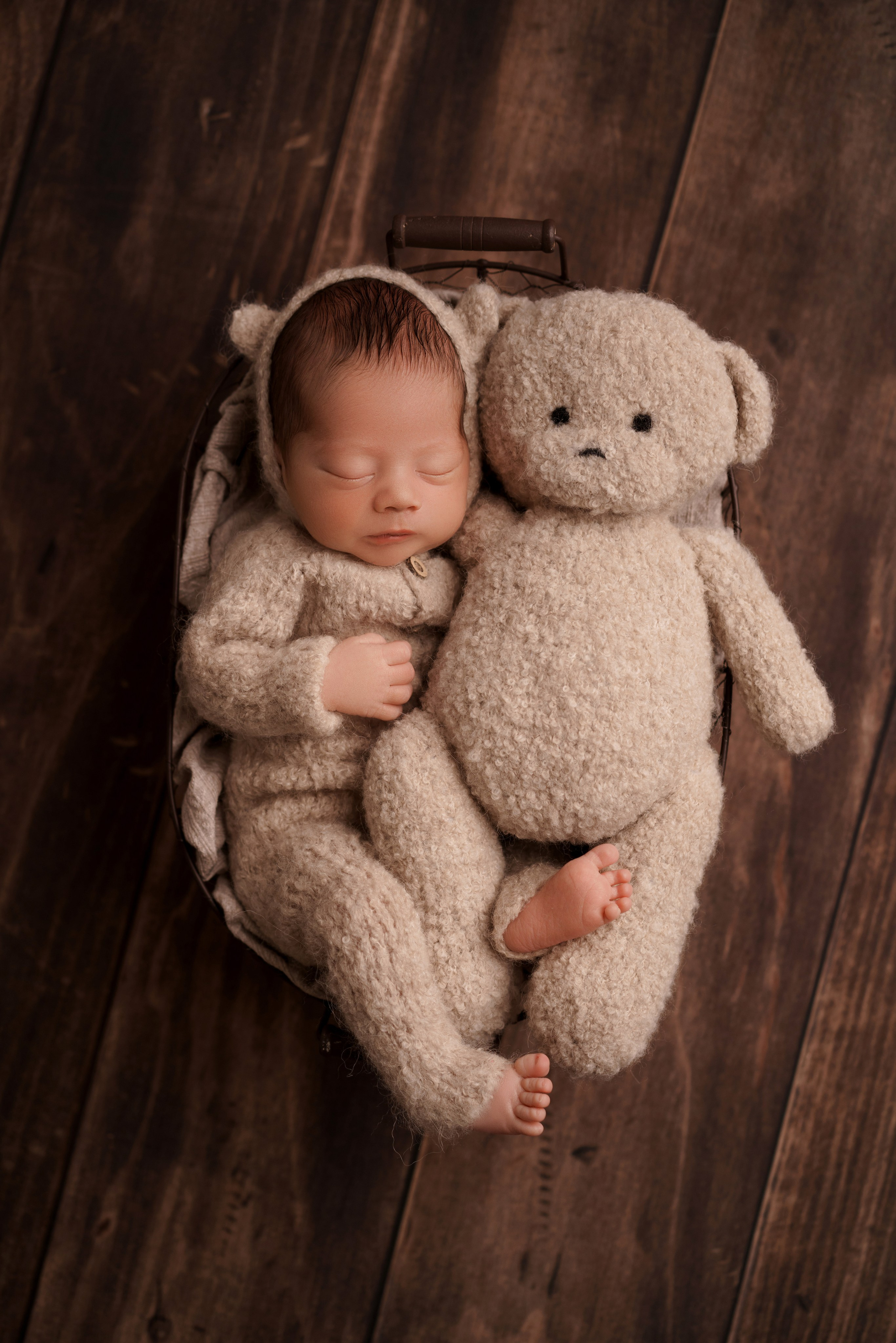 Костюмы и аксессуары для фотосессии новорожденных | Реквизит для съемки newborn в Москве. Фотосессия новорожденных в Москве и Московской области | Профессиональный фотограф newborn — Татьяна Иванова