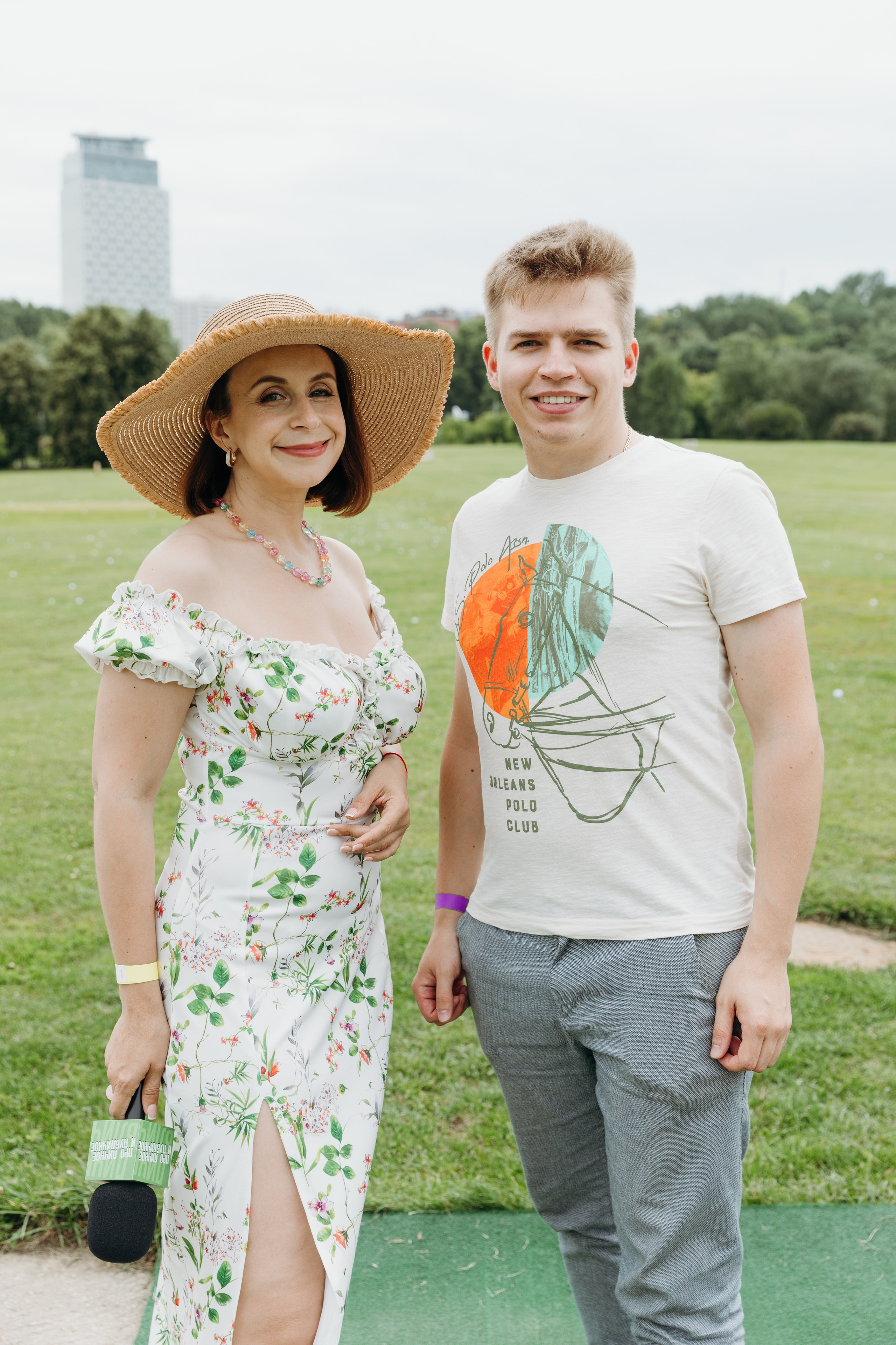 Светская хроника. Аксана Лисовская фотограф в Москве. Фотографии с характером
