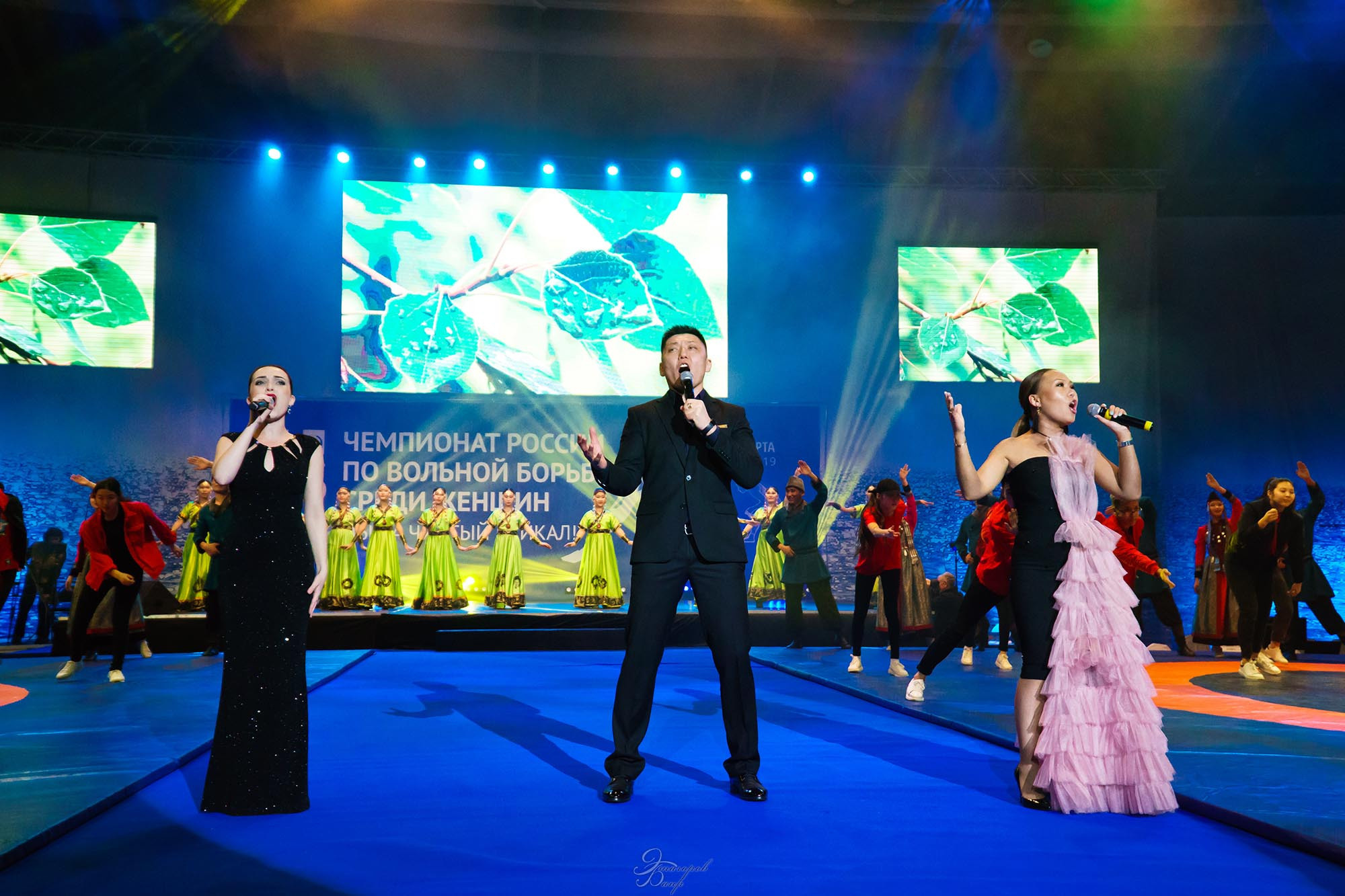 Чемпионат России по вольной борьбе среди женщин 2019. Фотограф Улан-Удэ Этагоров Баир