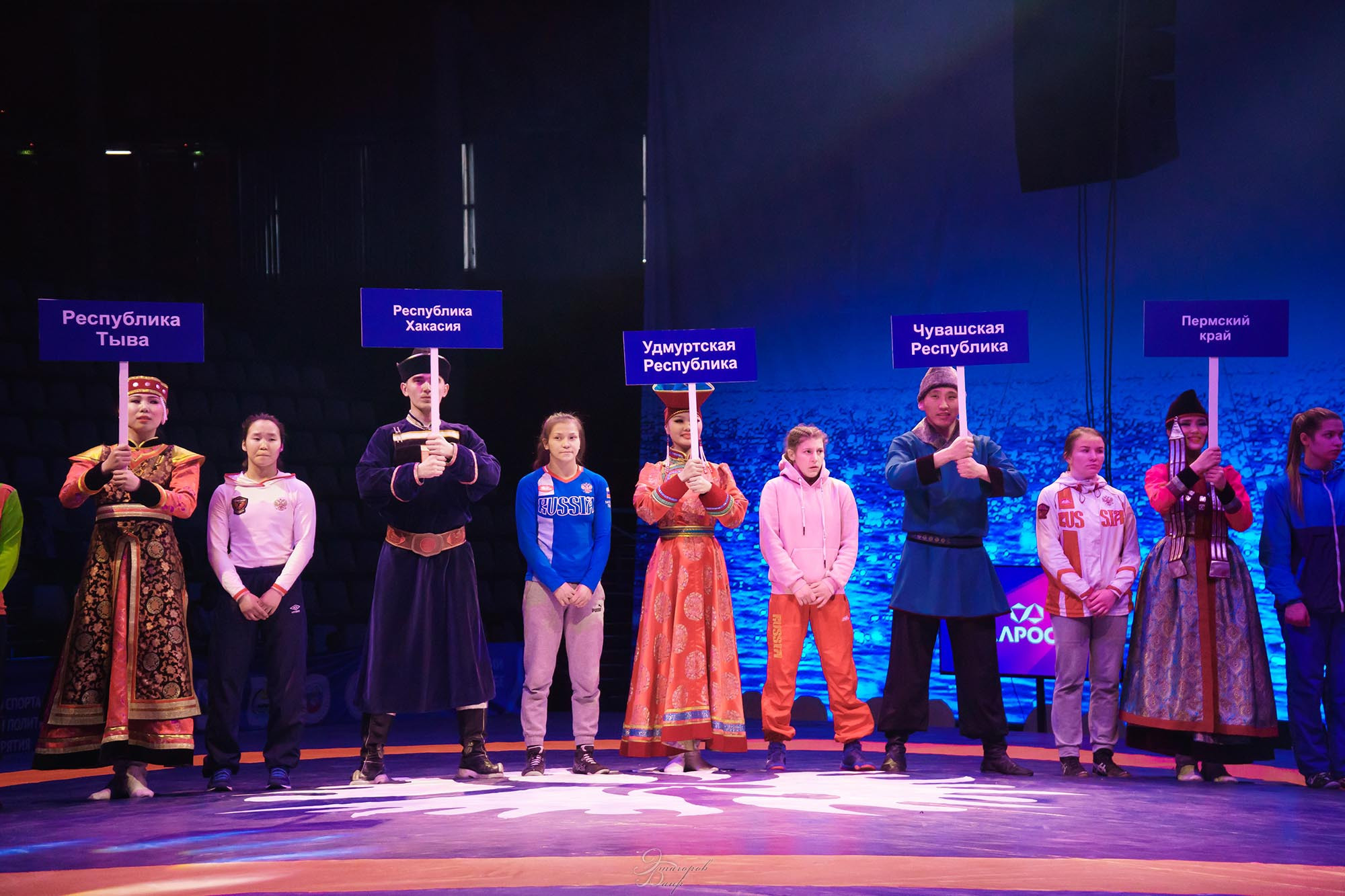 Чемпионат России по вольной борьбе среди женщин 2019. Фотограф Улан-Удэ Этагоров Баир