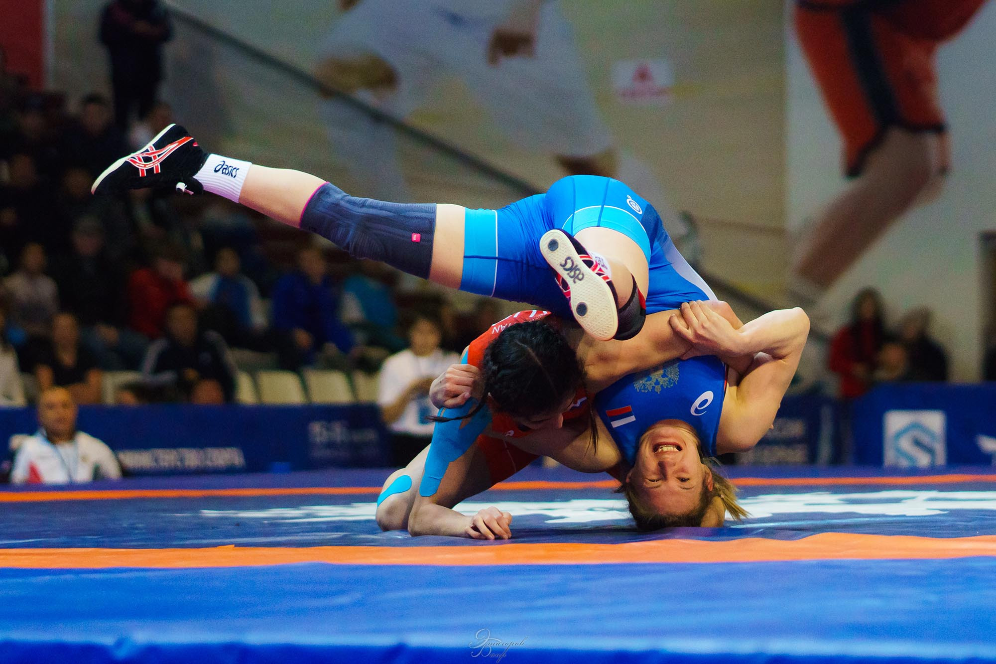 Чемпионат России по вольной борьбе среди женщин 2019. Фотограф Улан-Удэ Этагоров Баир