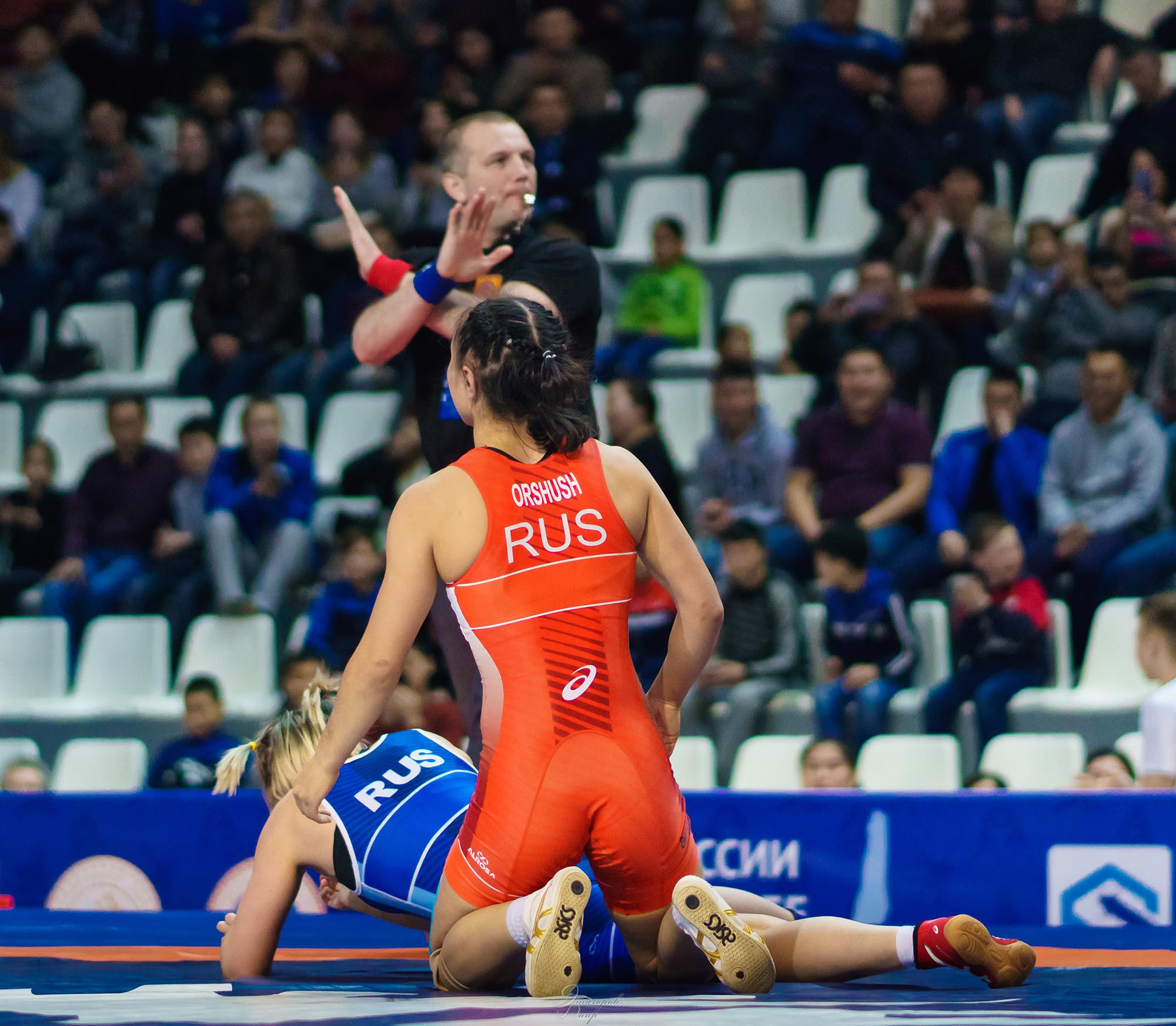 Чемпионат России по вольной борьбе среди женщин 2019. Фотограф Улан-Удэ Этагоров Баир
