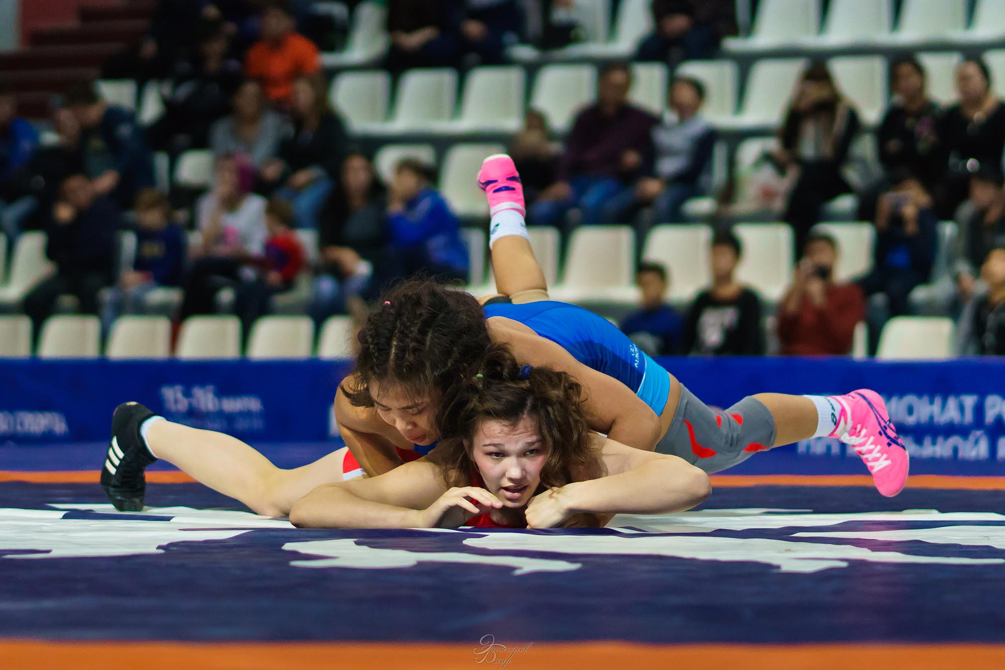 Чемпионат России по вольной борьбе среди женщин 2019. Фотограф Улан-Удэ Этагоров Баир