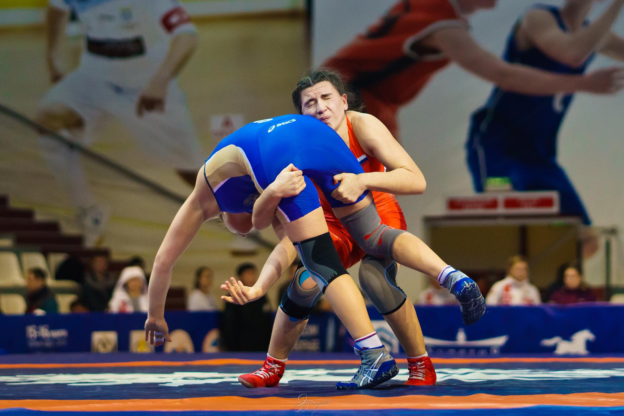 Чемпионат России по вольной борьбе среди женщин 2019. Фотограф Улан-Удэ Этагоров Баир