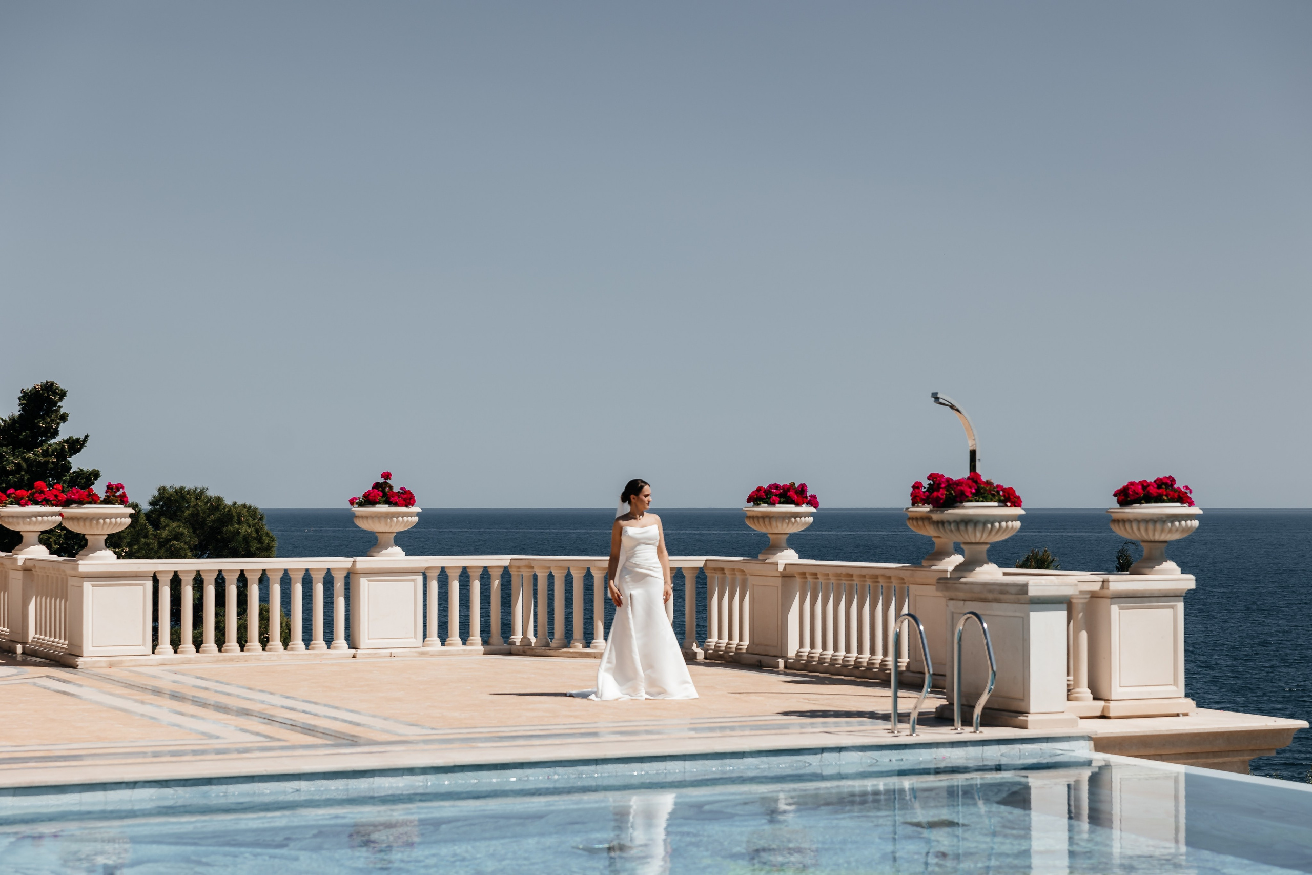 Анонс свадьбы Иры и Никиты. Прогулка в отеле Крымский Бриз. Свадебный фотограф в Крыму и Севастополе Ольга Баскакова