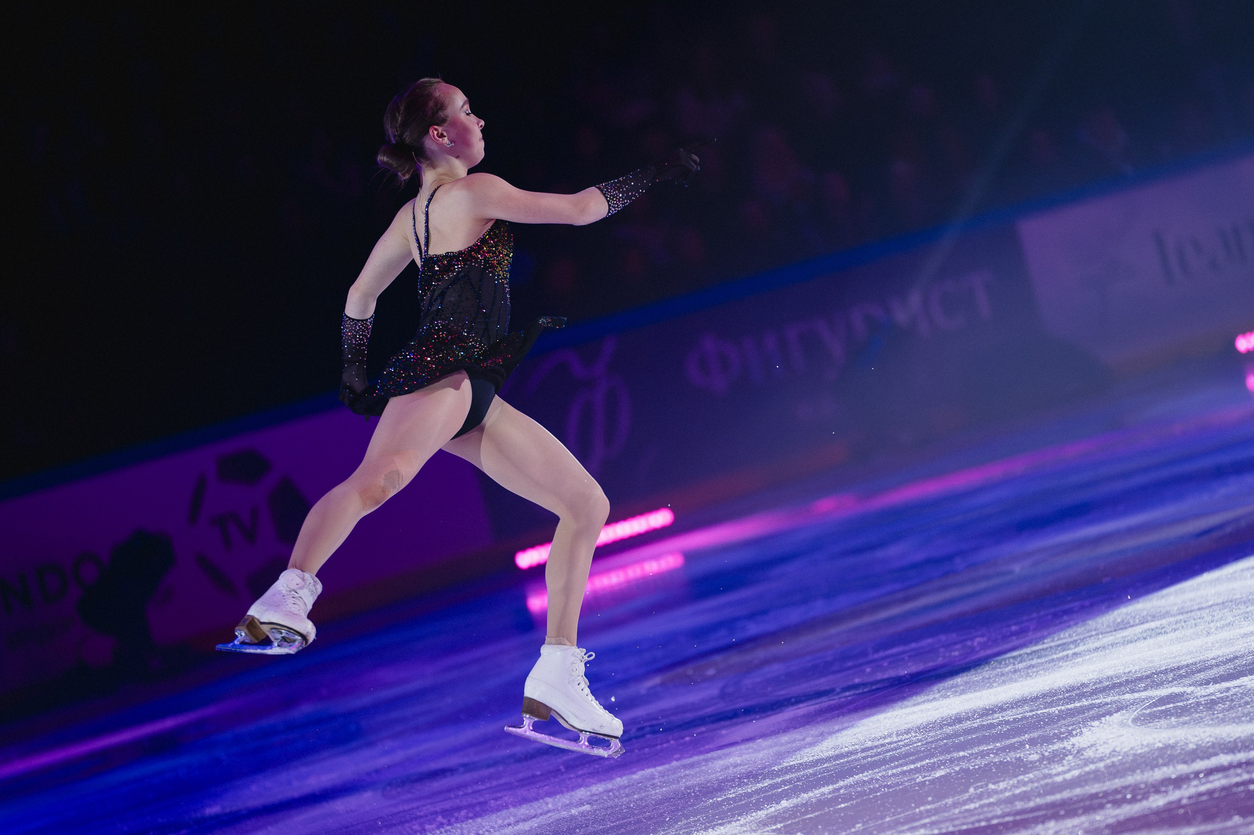 Шоу Этери Тутберидзе в Новосибирске. Воробьева Ксения — Спортивный и танцевальный фотограф Новосибирск