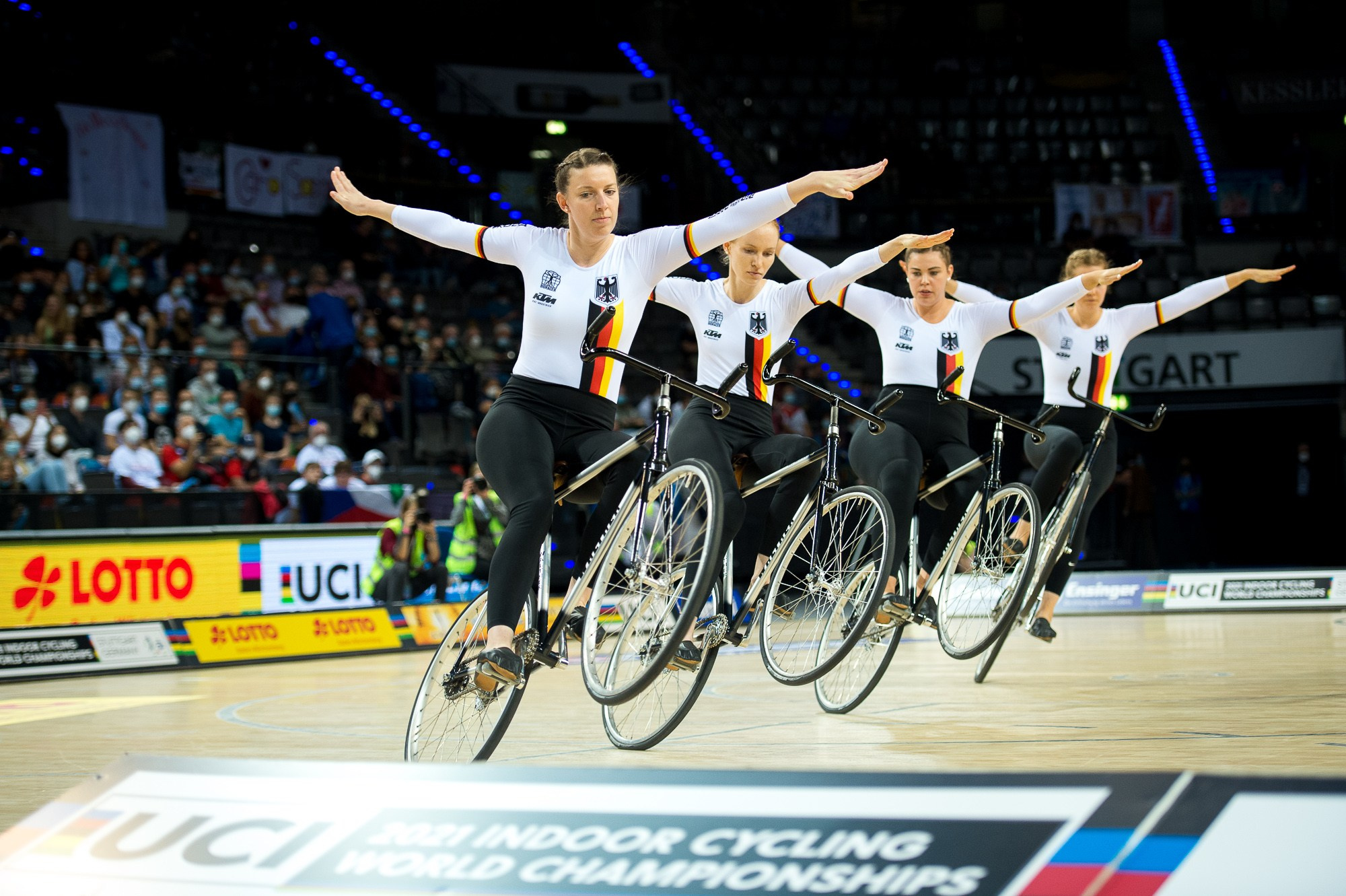 Cycling photos. Sports photographer Leonid Zhukov