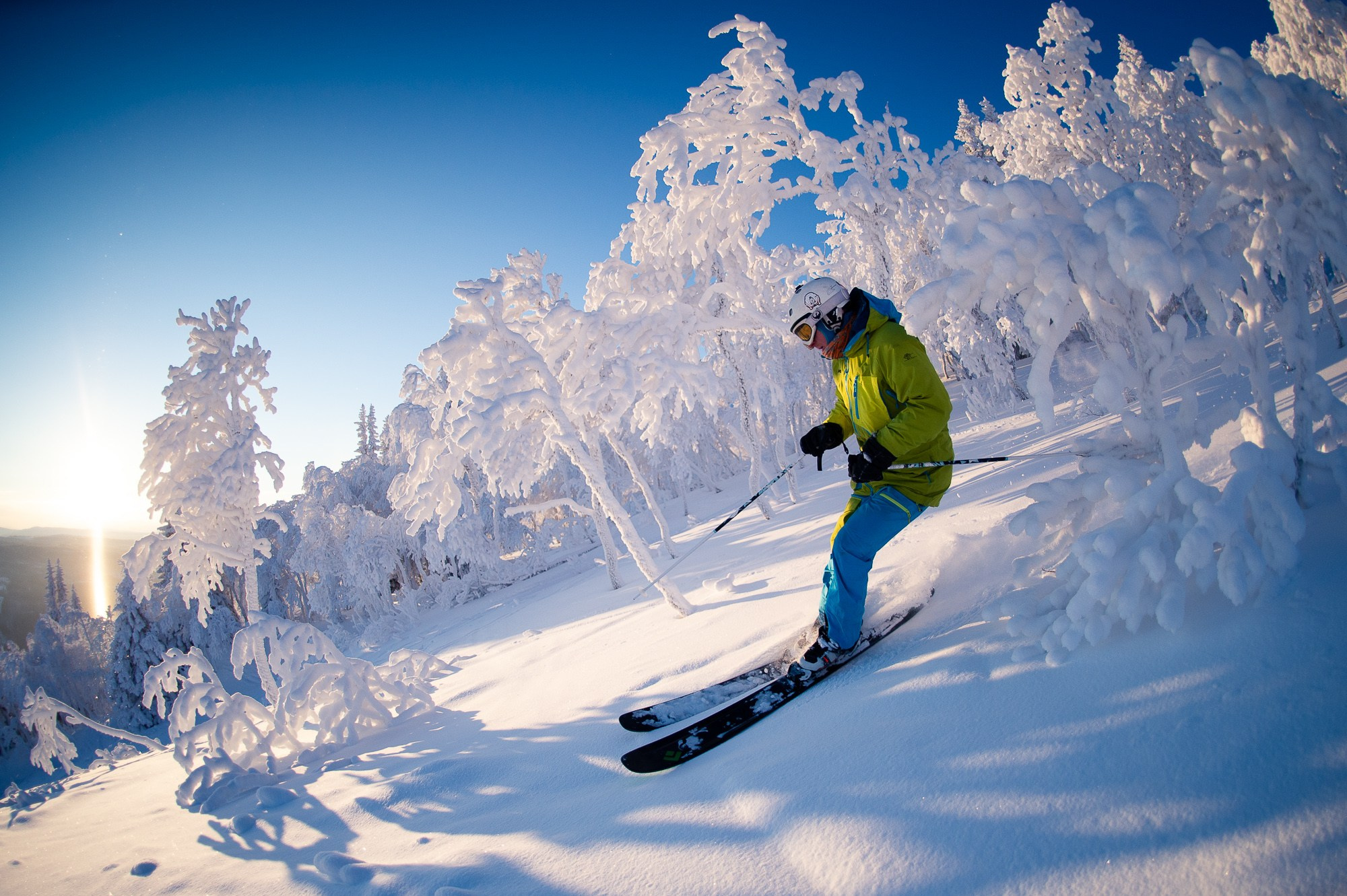 Скитур в горах фото