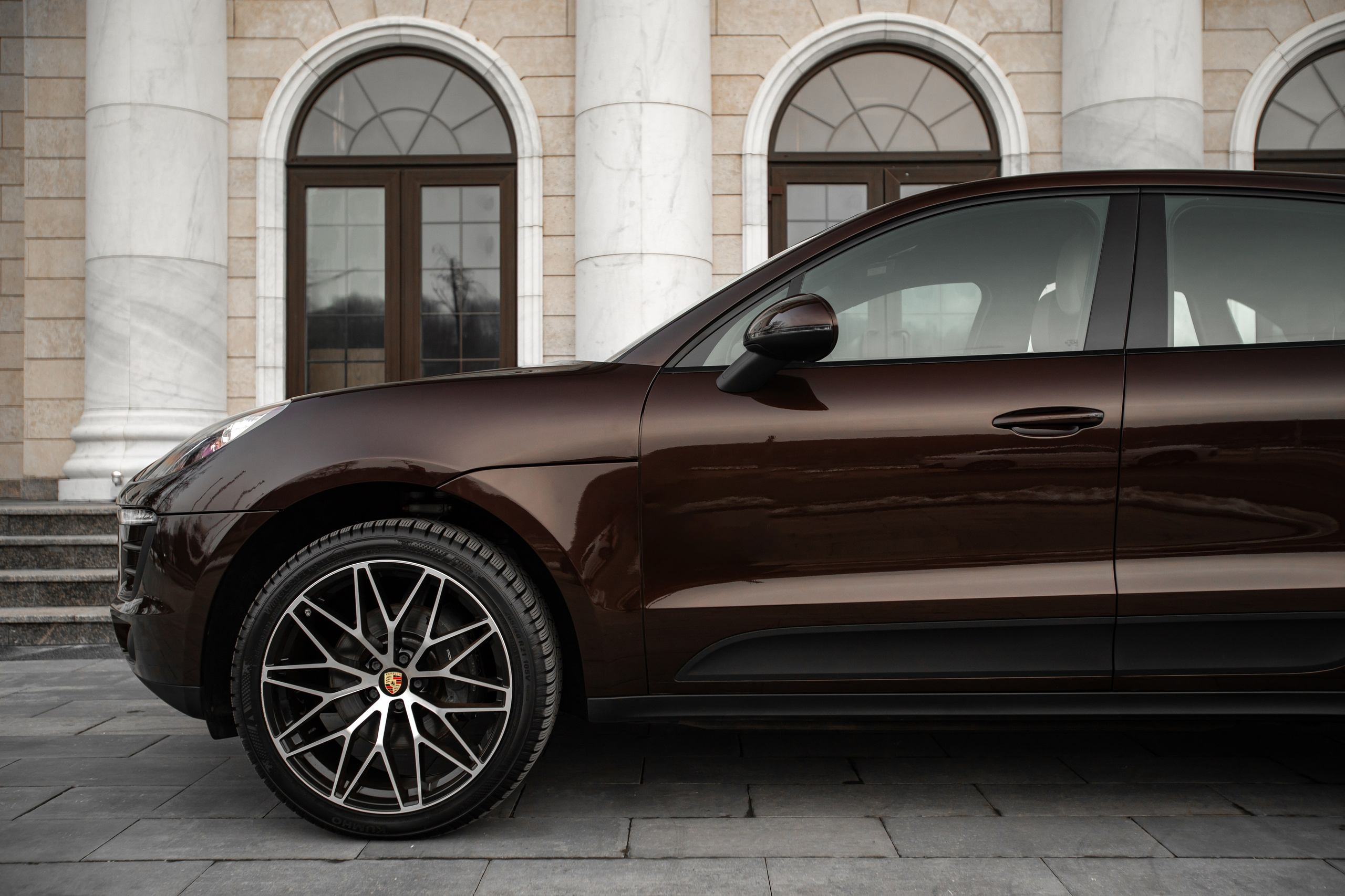 Porsche Macan. Автомобильный фотограф в Москве Андрей Емельянов