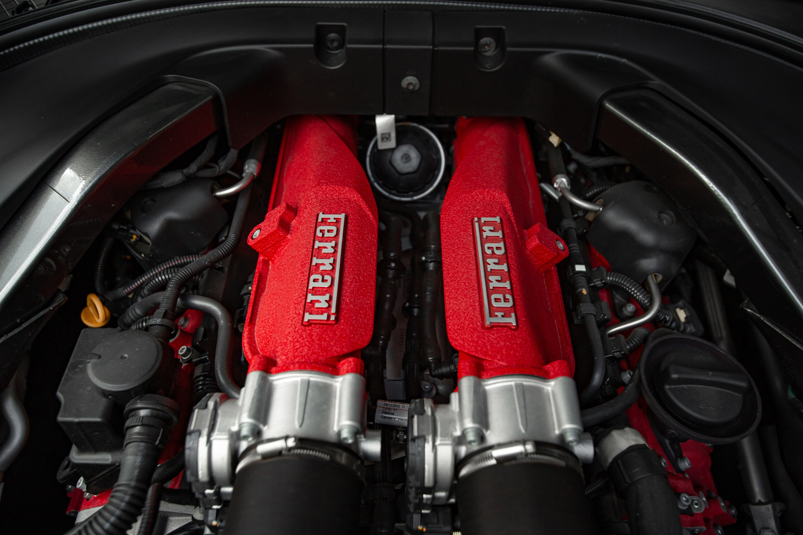 Ferrari Roma. Автомобильный фотограф в Москве Андрей Емельянов