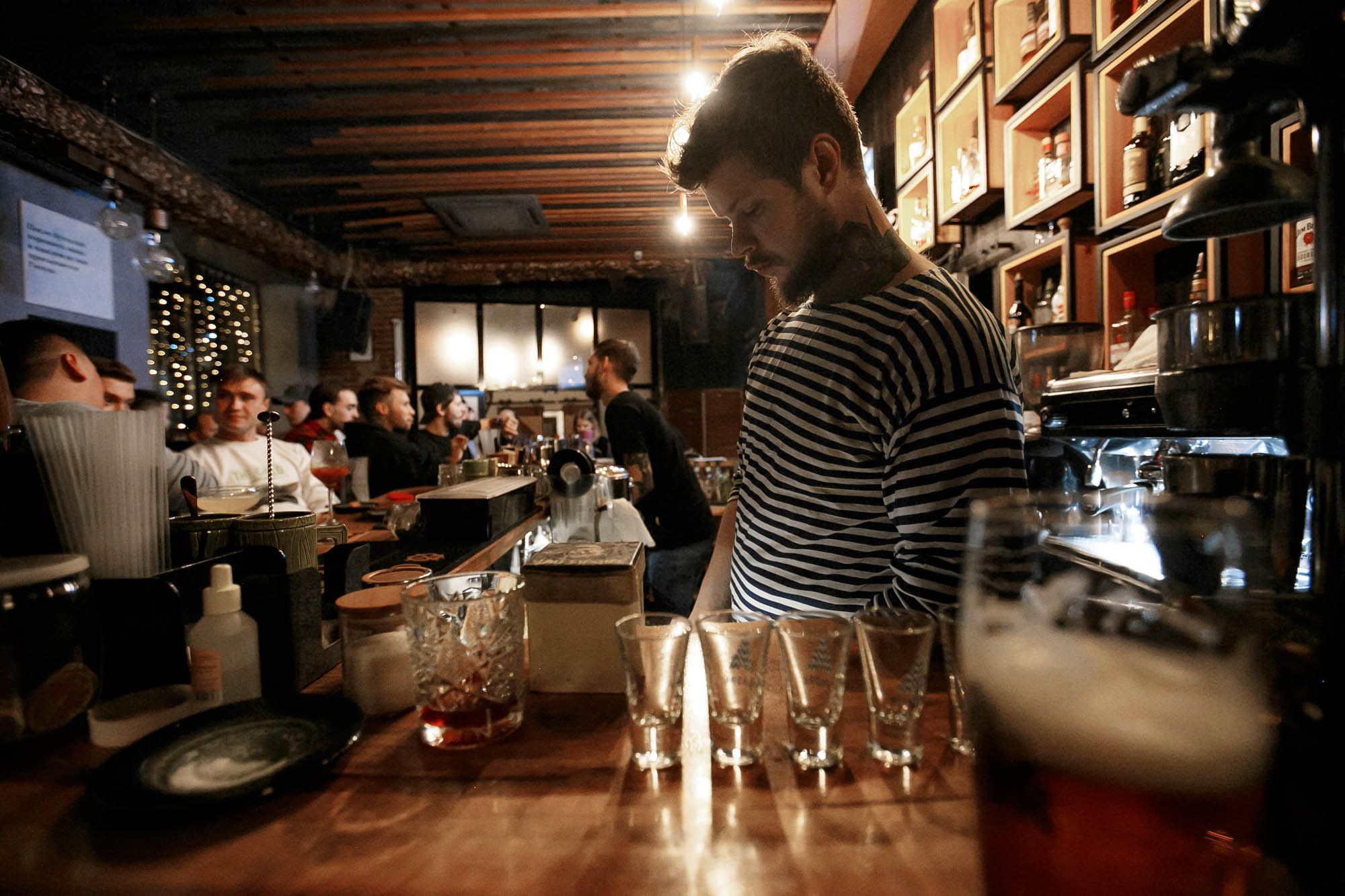 Репортаж: Guest Bartending / Егор и Кошман