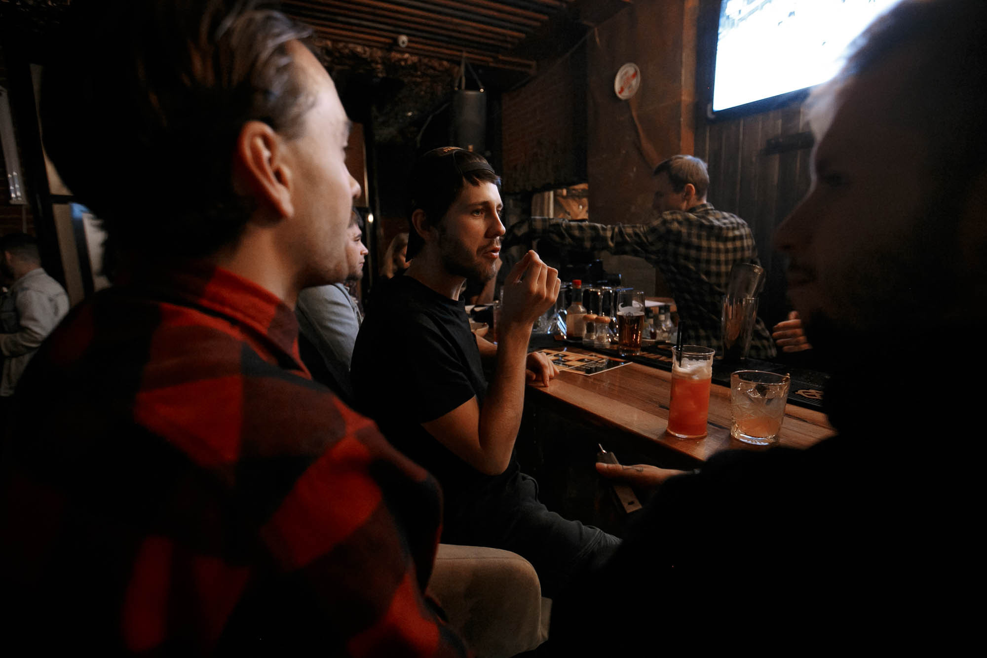 Репортаж: Guest Bartending / Егор и Кошман