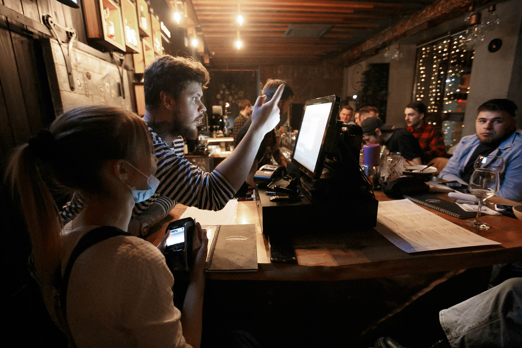 Репортаж: Guest Bartending / Егор и Кошман