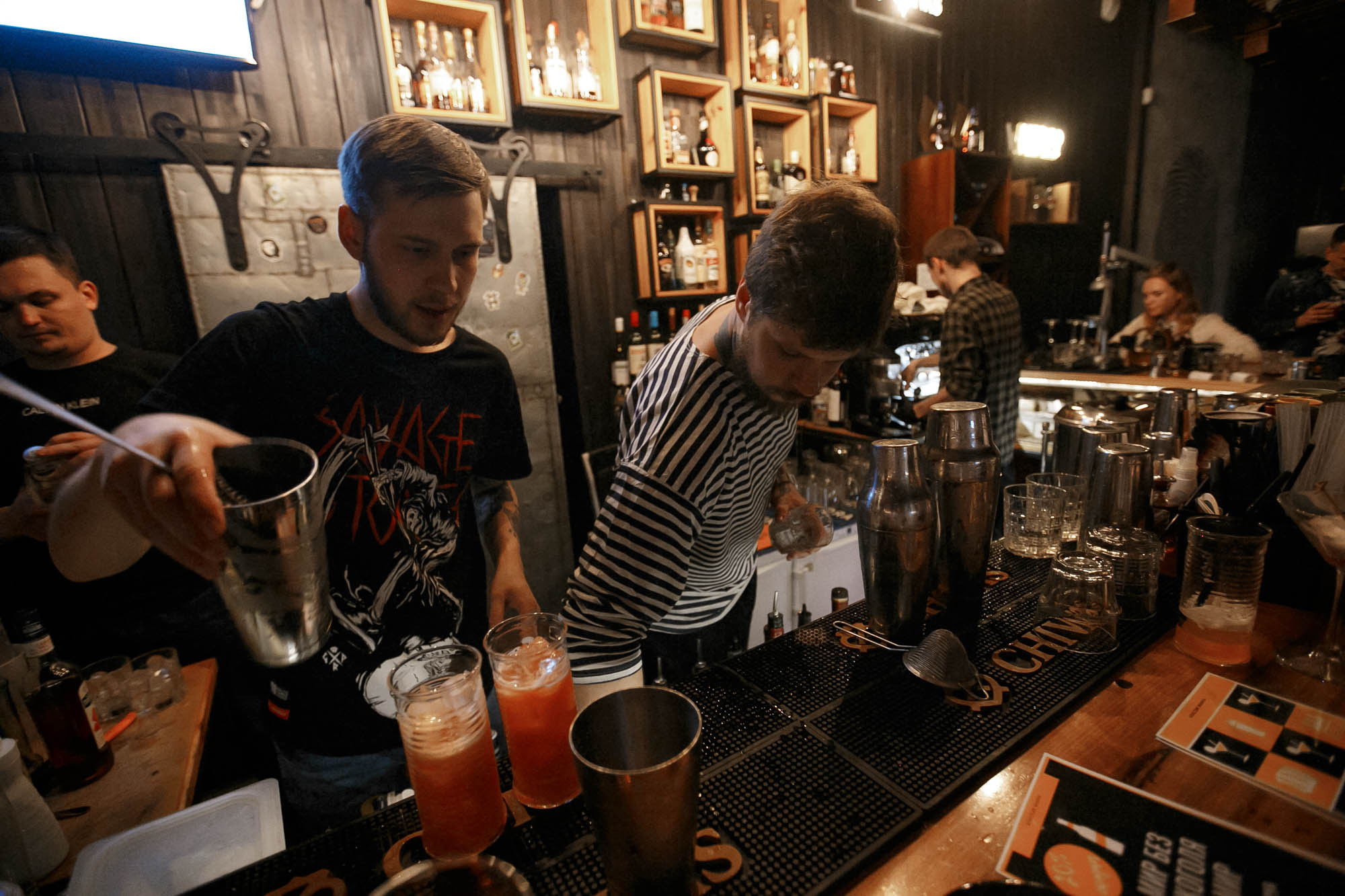 Репортаж: Guest Bartending / Егор и Кошман