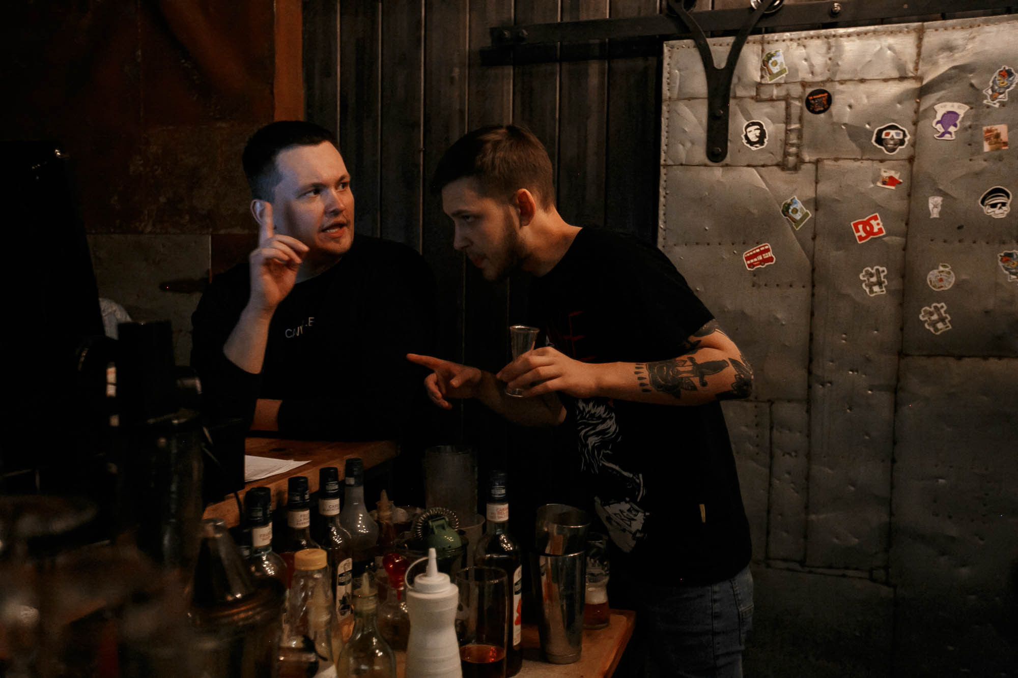 Репортаж: Guest Bartending / Егор и Кошман