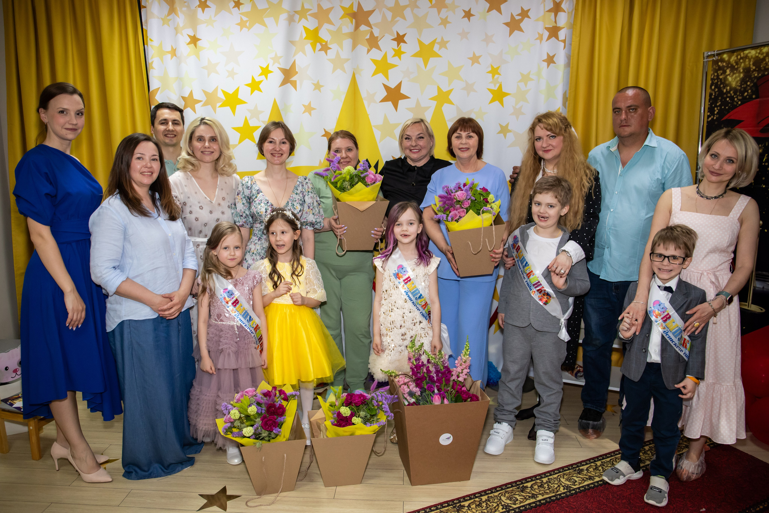 Утренник дет сад. Свадебный и семейный фотограф в Москве Мила Широких