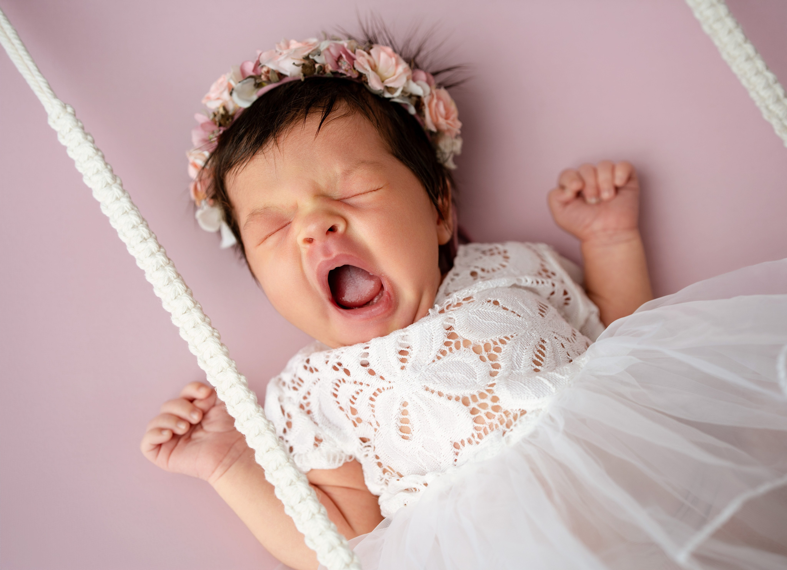 Фотограф новорожденных в Нижнем Новгороде - профессиональная фотосессия для новорожденных, уютные и милые снимки малышей, создание уникальных образов и воспоминаний для родителей. Специалист по детской фотографии предлагает услуги по съемке новорожденных в комфортной обстановке, обеспечивая безопасность и тепло для вашего малыша.м