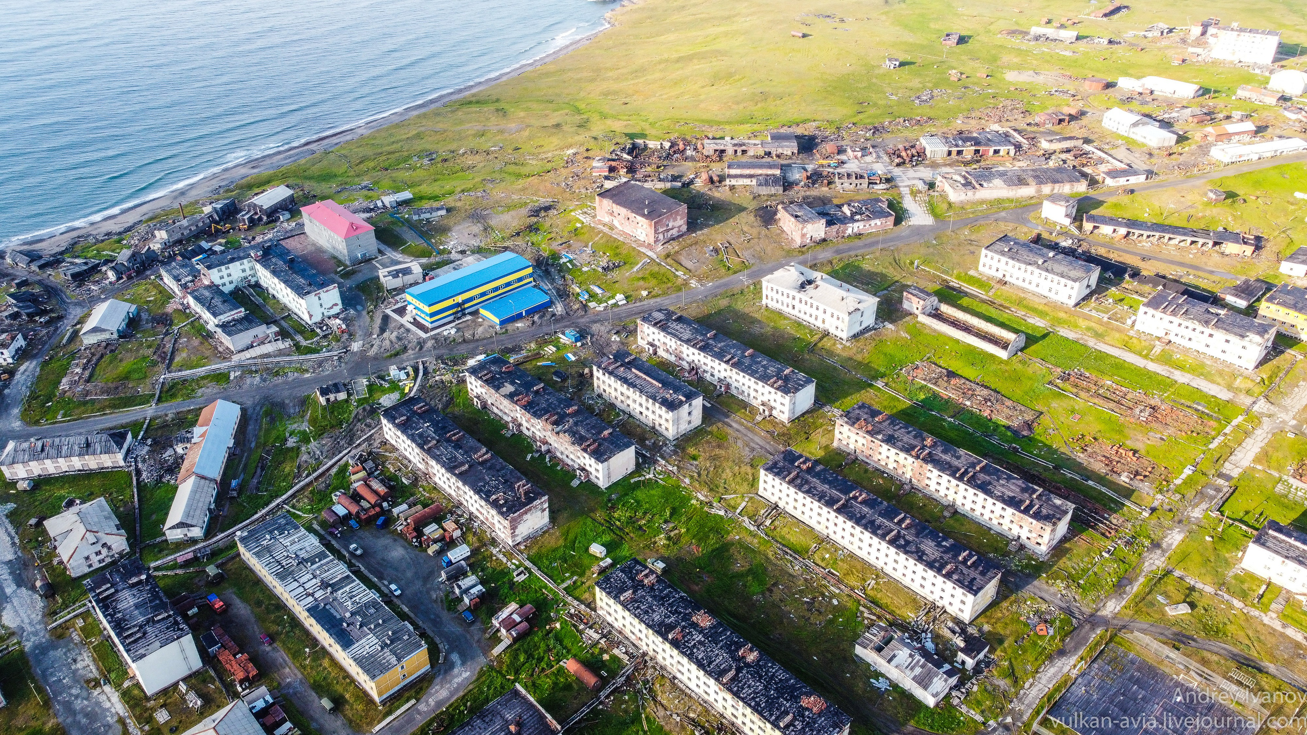 Амдерма — наука (2020 г.). Фотоальбом показывающий увлекательный мир авиации и мир медведей Андрея Иванова