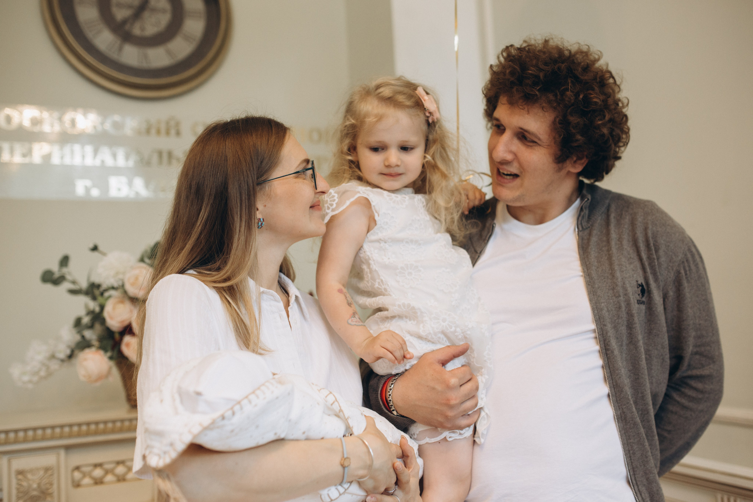 Выписка из роддома. Семейный и детский фотограф в Москве Антонина Смирнова