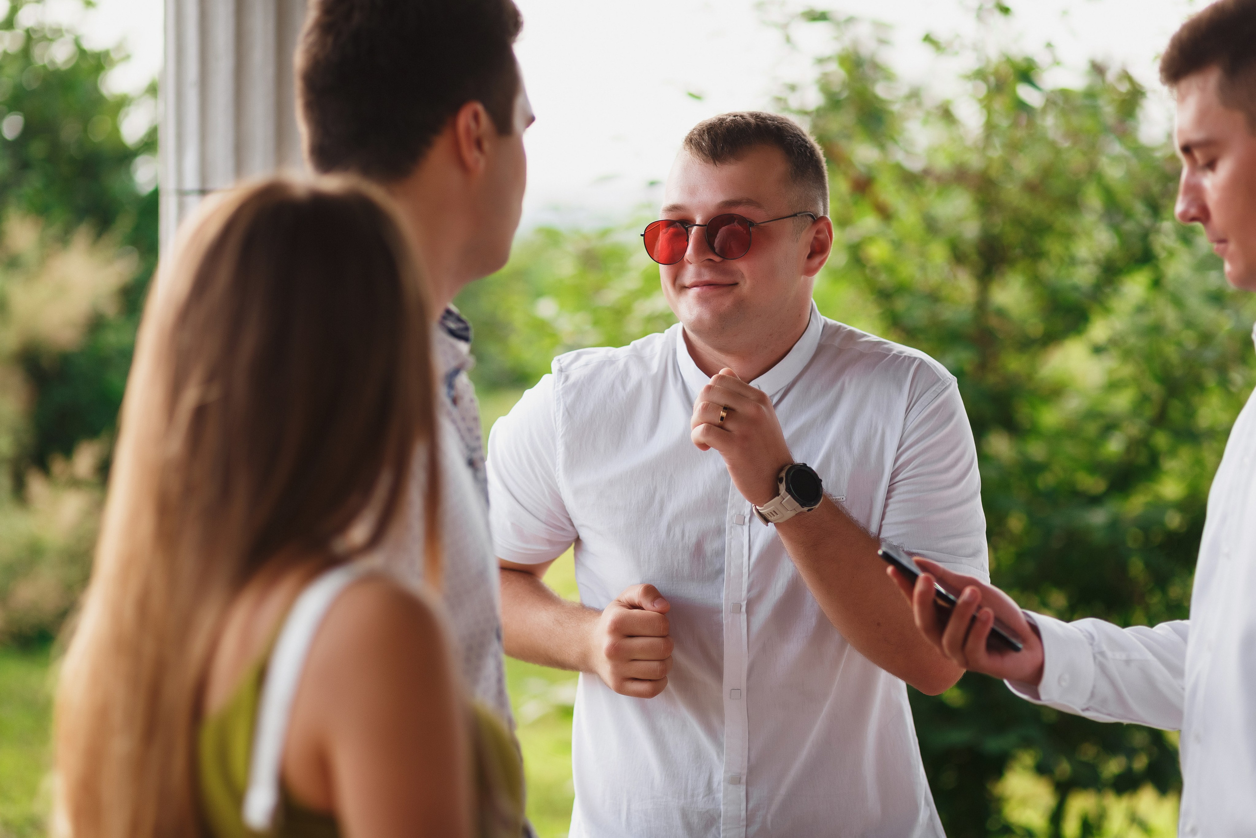 Свадебный фотограф Таганрог — фотосессия в центре города и банкет в коттедже «Виктория». Свадебный и семейный фотограф в Таганроге Бакарюк Антон