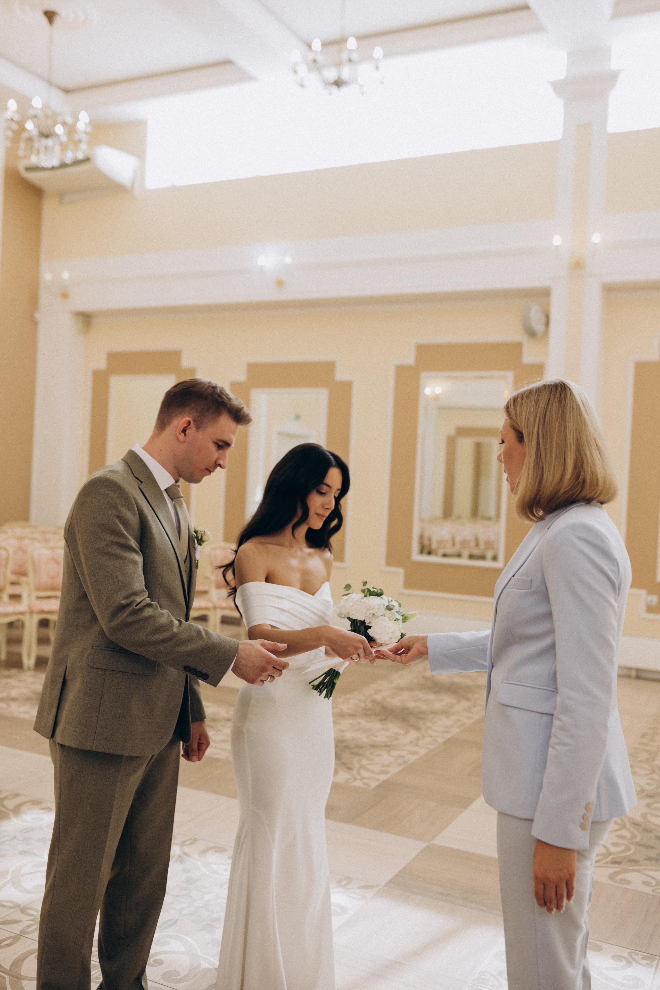 Сергей и Эльнара | Загс Калининского района. Свадебный и love story фотограф в Санкт-Петербурге