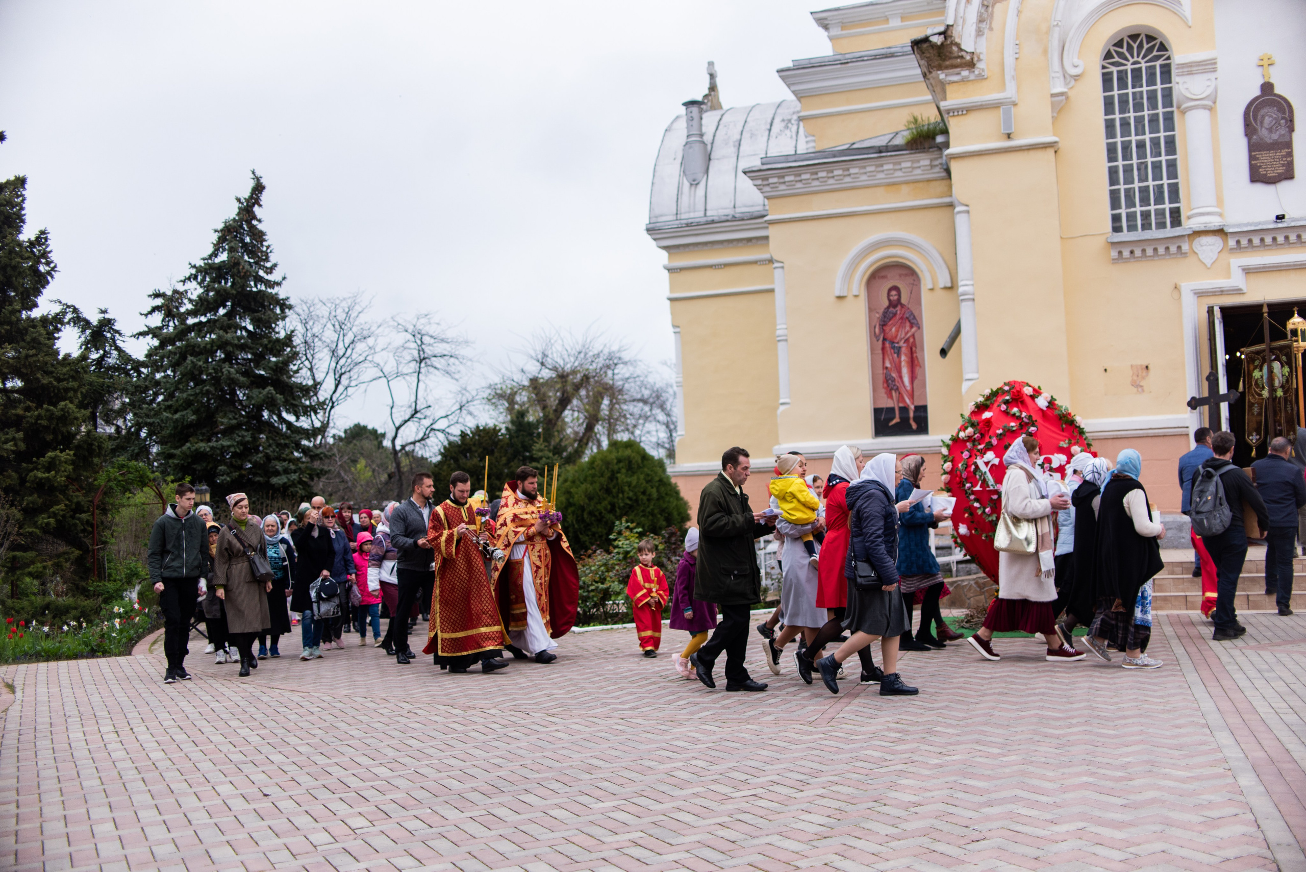 Четверг светлой седмицы 20.04.2023. Семейный и свадебный фотограф в Феодосии и Коктебеле