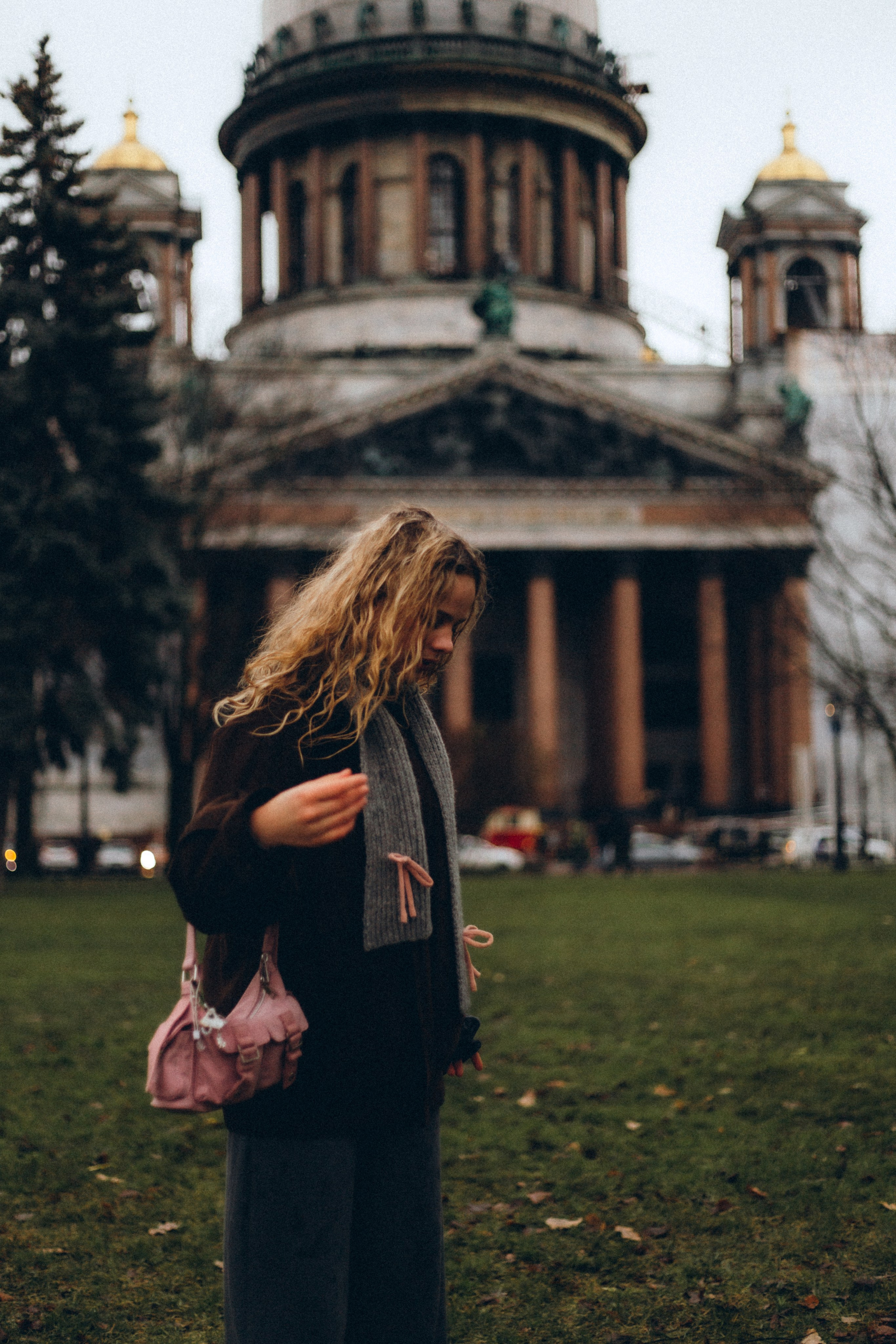 Лиза осенняя прогулка по Питеру. Фотограф Санкт-Петербург Князева Елизавета