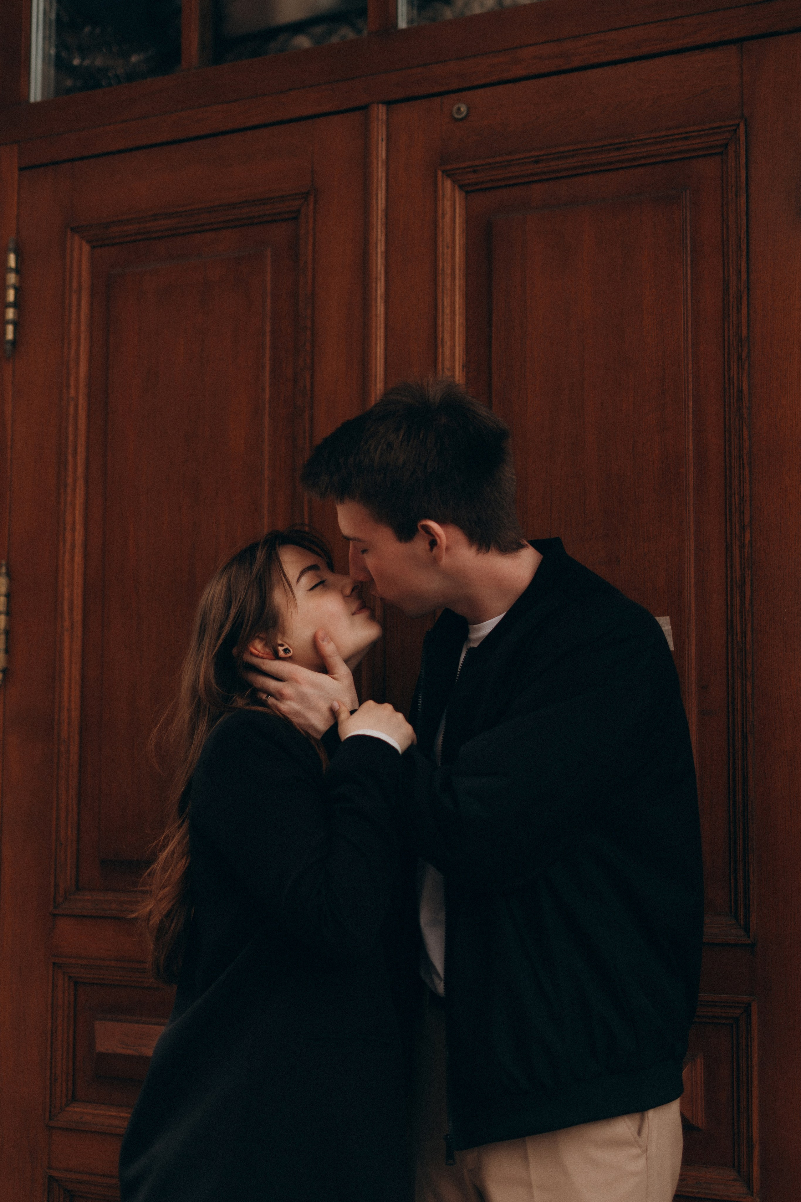 Юля и Даня | Прогулка по улицам Москвы. Фотограф Москва Виктория-Антуанетта