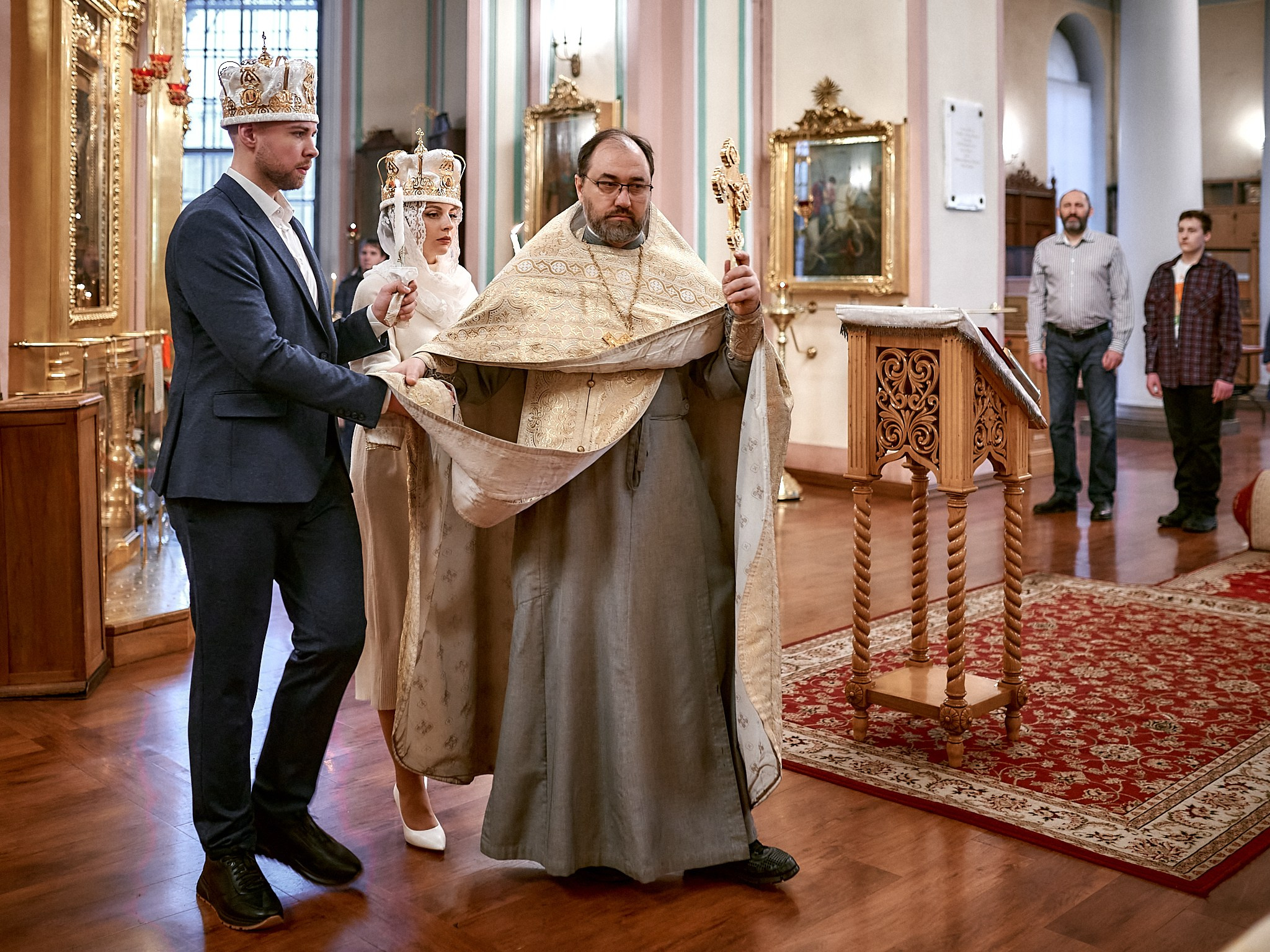 Венчание Артёма и Екатерины | Владимирский собор. Свадебный фотограф в Санкт-Петербурге Славин Денис