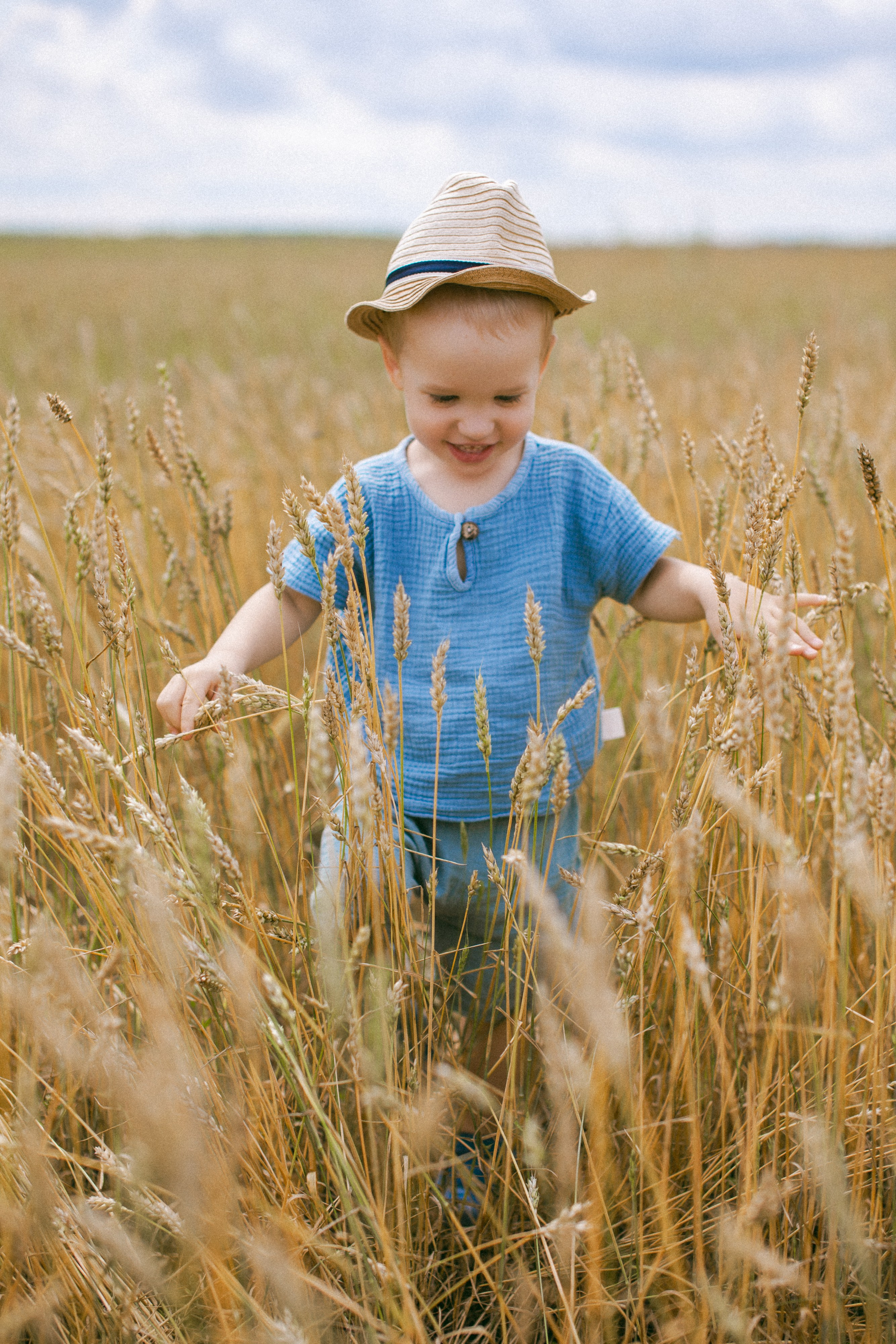 Золотистая пшеница. Семейный и художественный фотограф в Тюмени Юлия Логинова