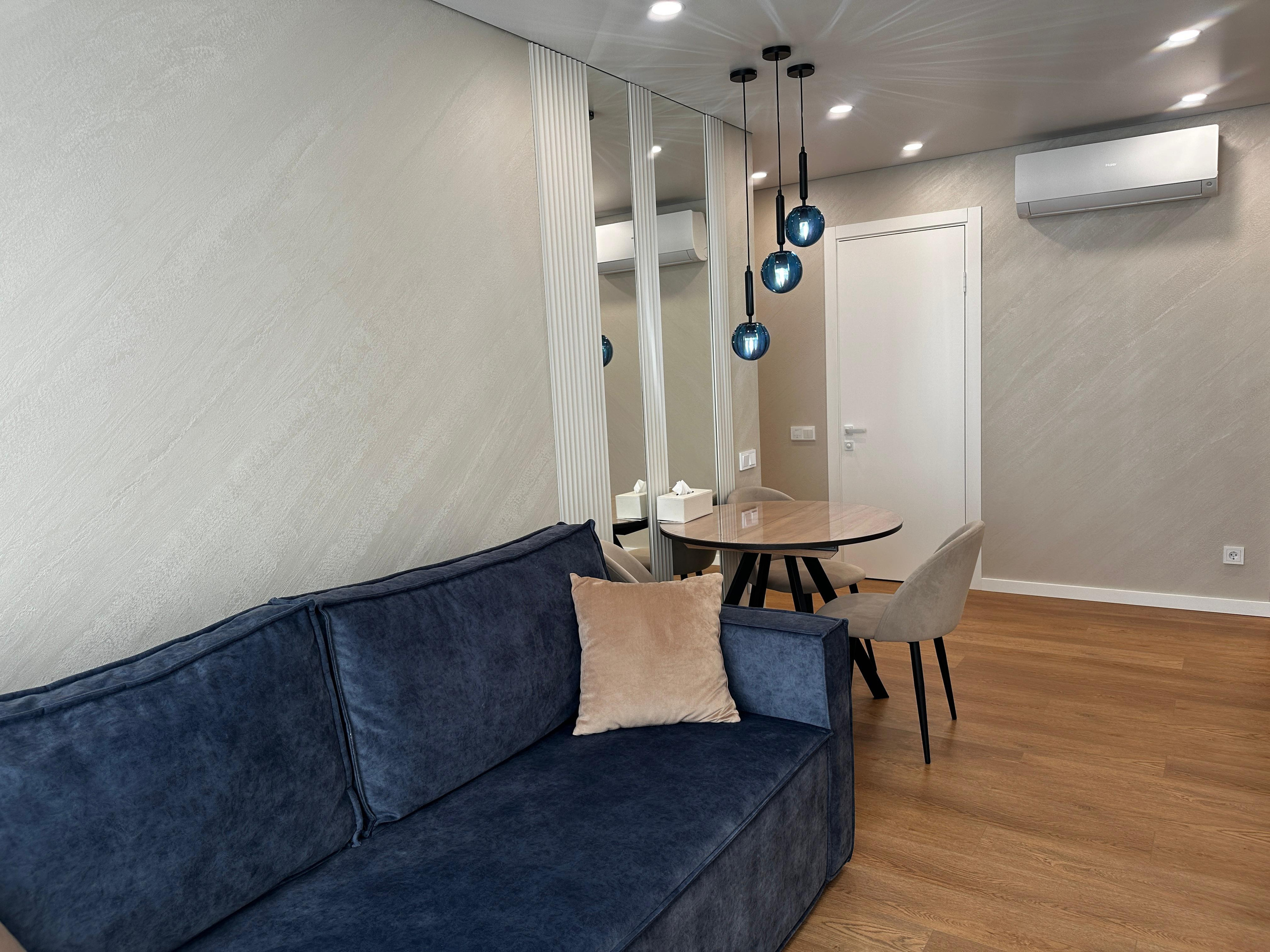 Реализованный дизайн-проект квартиры. Дизайн интерьера / Дизайн-проект / Лебедь Юлия