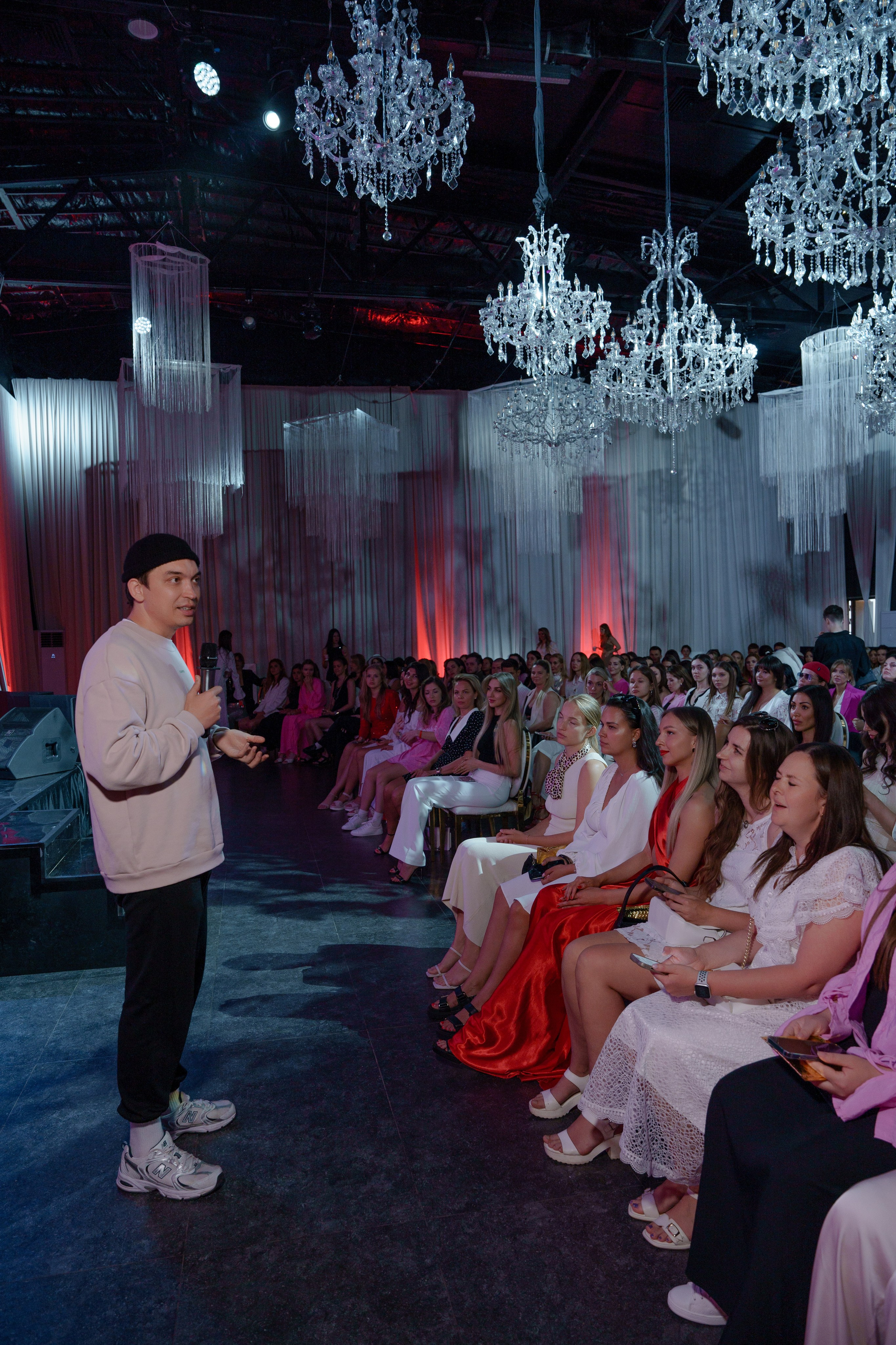 Светский репортаж с VIP DAY WOMEN CONF в Барвихе. Репортажный фотограф Москва Сергей Дружинин