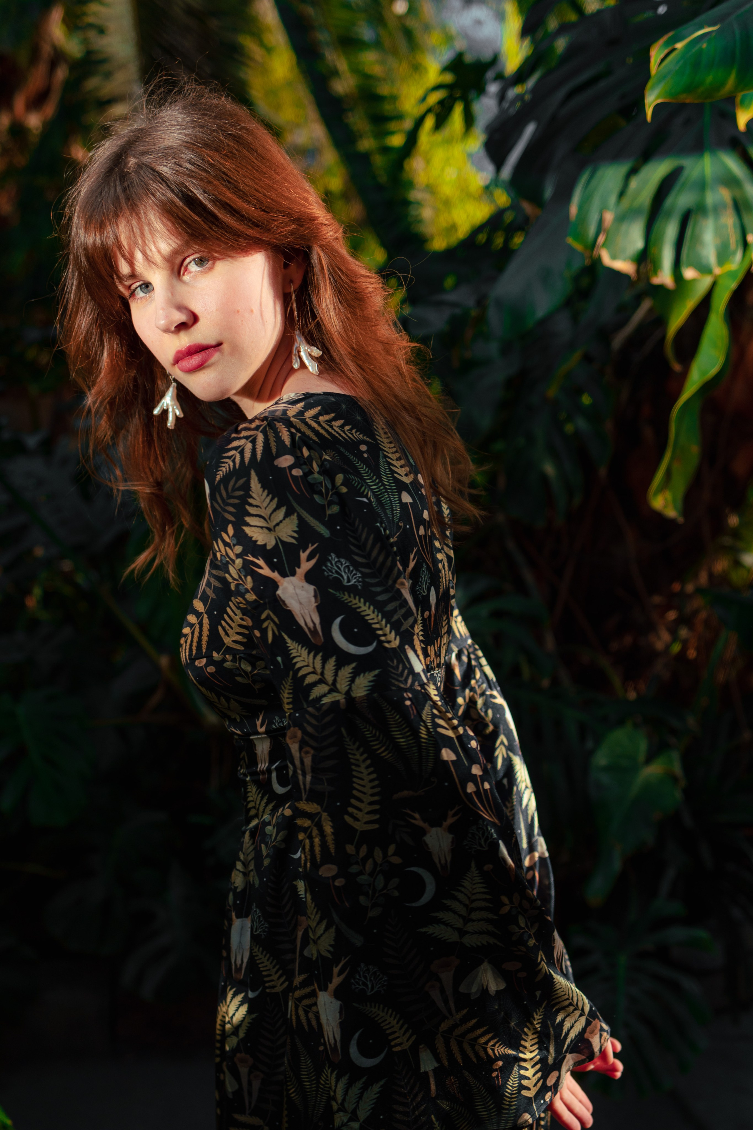 Съемка шёлковых платьев для PlantMyBones