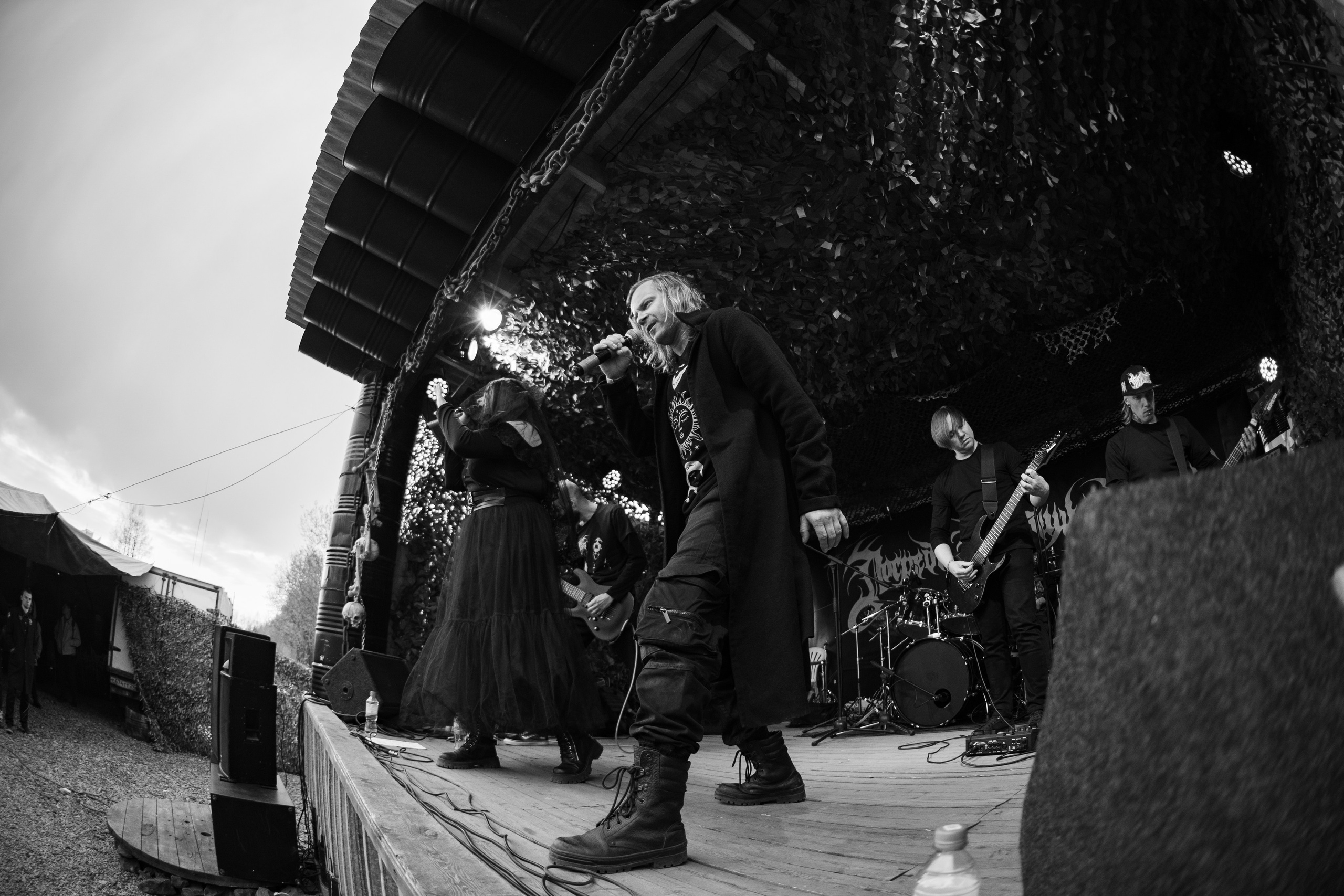 Фестиваль «ПОСРЕДИ КЛАДБИЩ И БОЛОТ»|Архангельск. Концертный и репортажный фотограф в Санкт-Петербурге Слава Пахомов