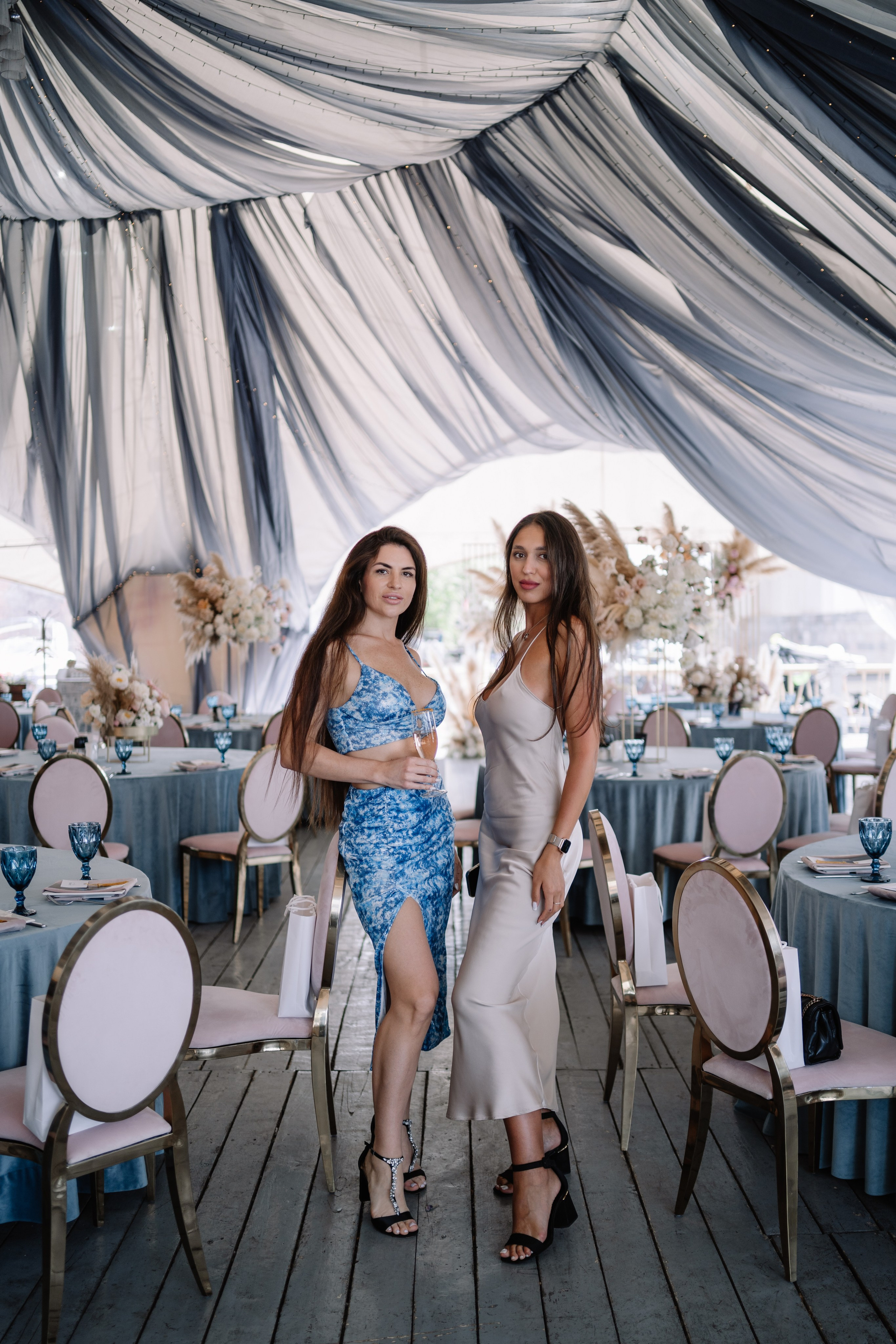 Выездная регистрация свадьбы в ресторане River Club Moscow. Свадебный и семейный фотограф в Москве Светлана Зоткина