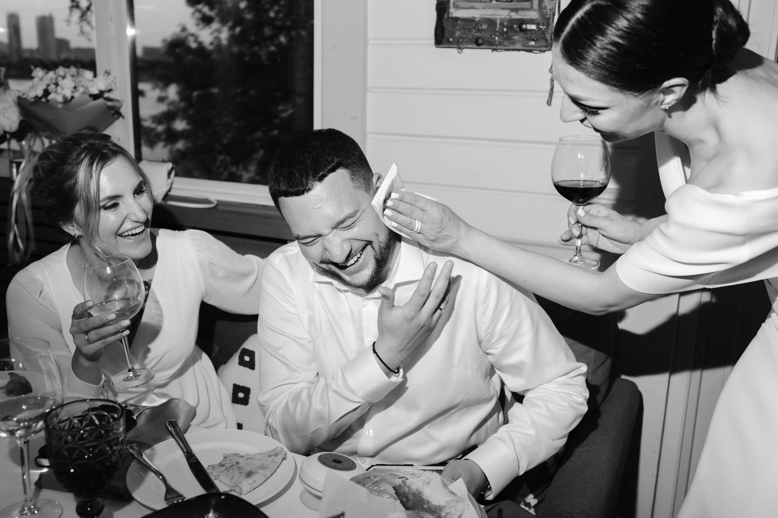 Ай яй яй девчонка, где взяла такие ножки. Свадебный фотограф в Москве и Балашихе