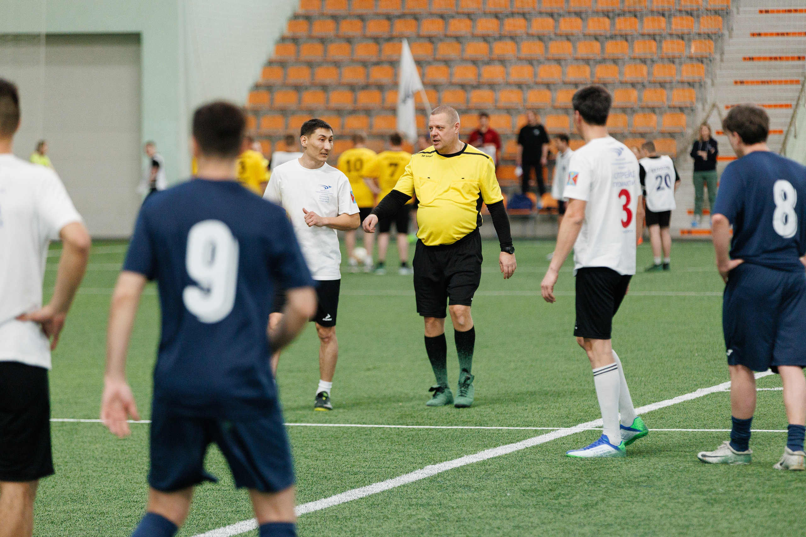 Фотограф на корпоративный футбольный турнир. Контент для бизнеса в Екатеринбурге Полдень Медиа