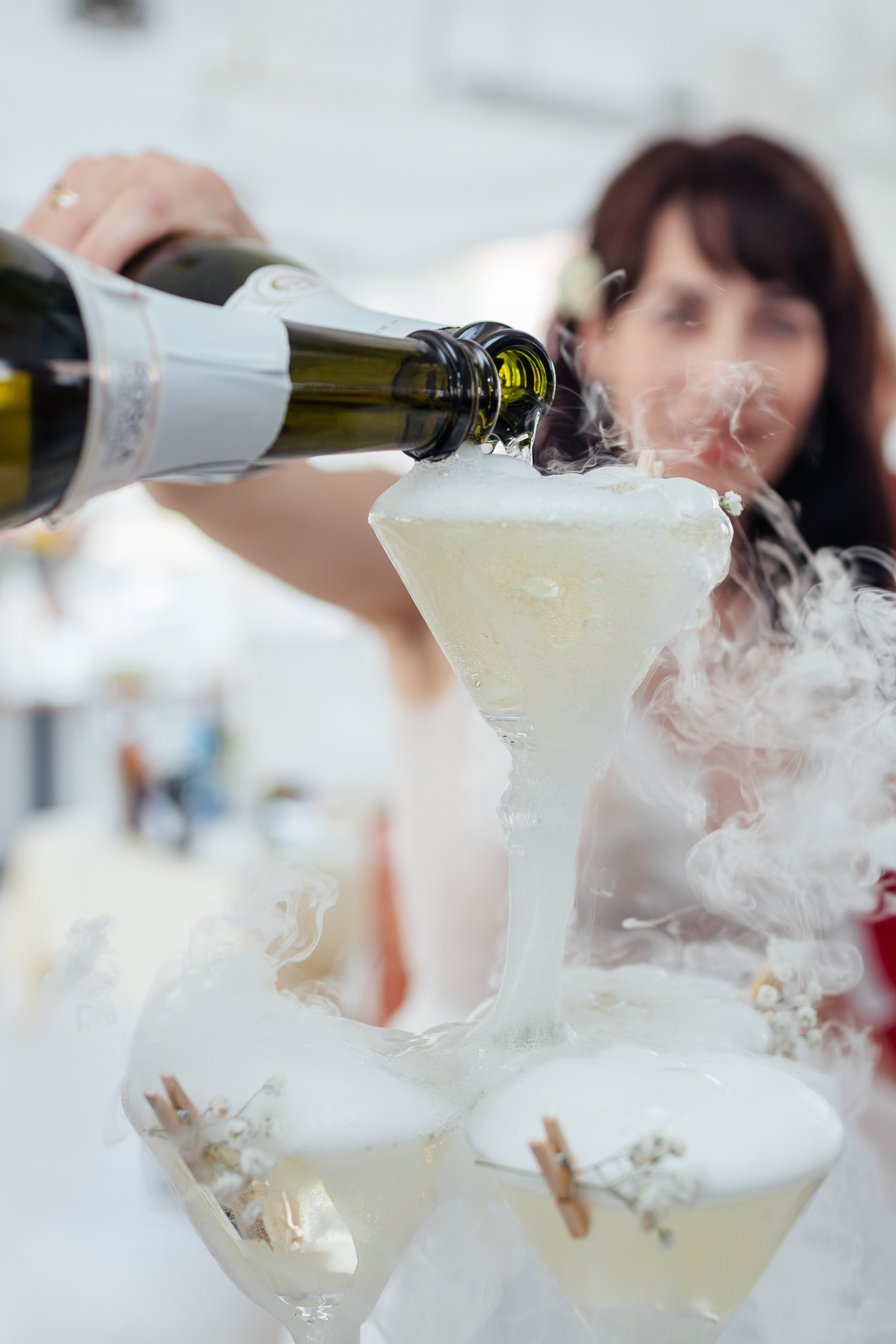 Свадебная фотосессия ресторан Белуга. Свадебный и семейный фотограф в Самаре Грибцова Людмила