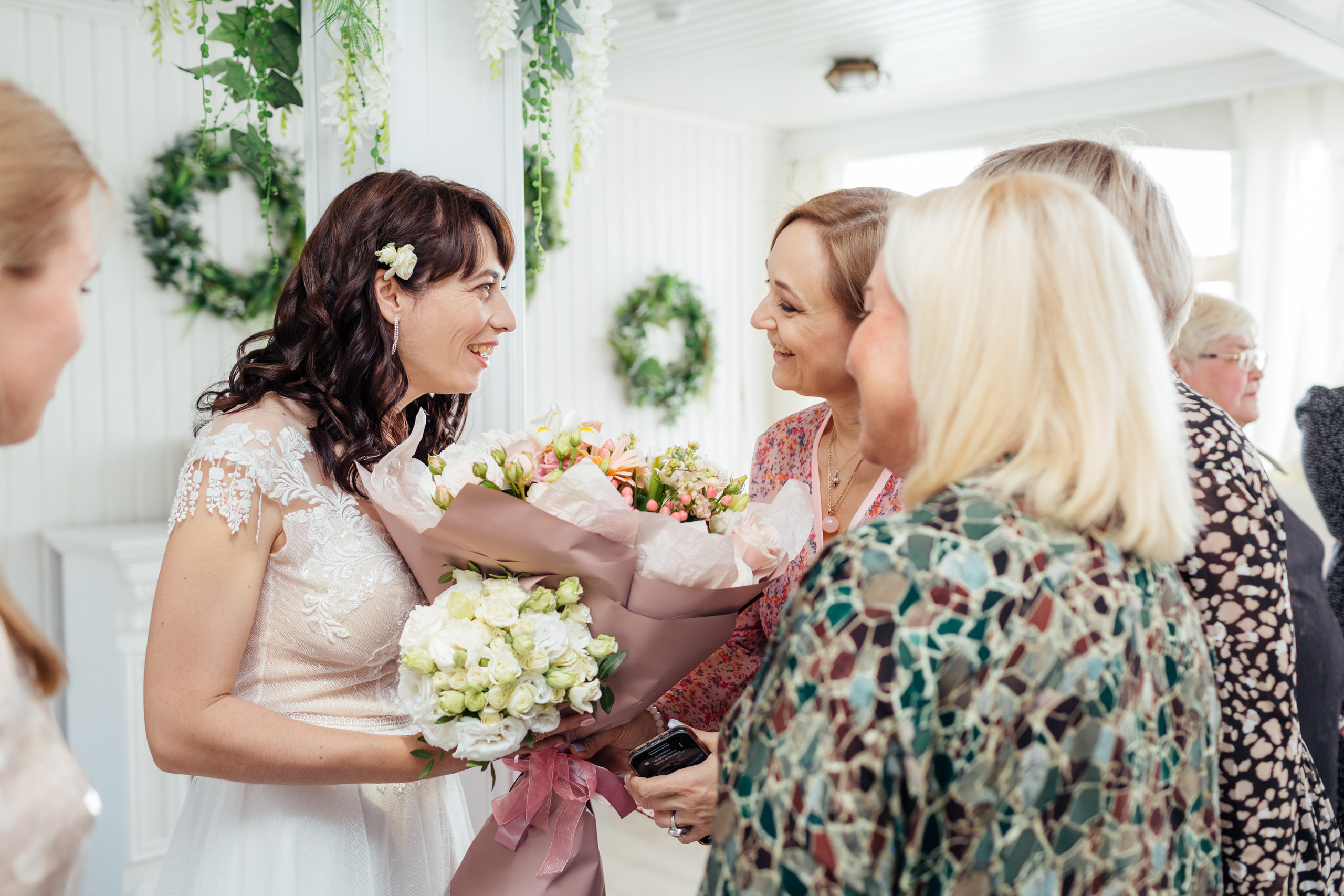 Свадебная фотосессия ресторан Белуга. Свадебный и семейный фотограф в Самаре Грибцова Людмила