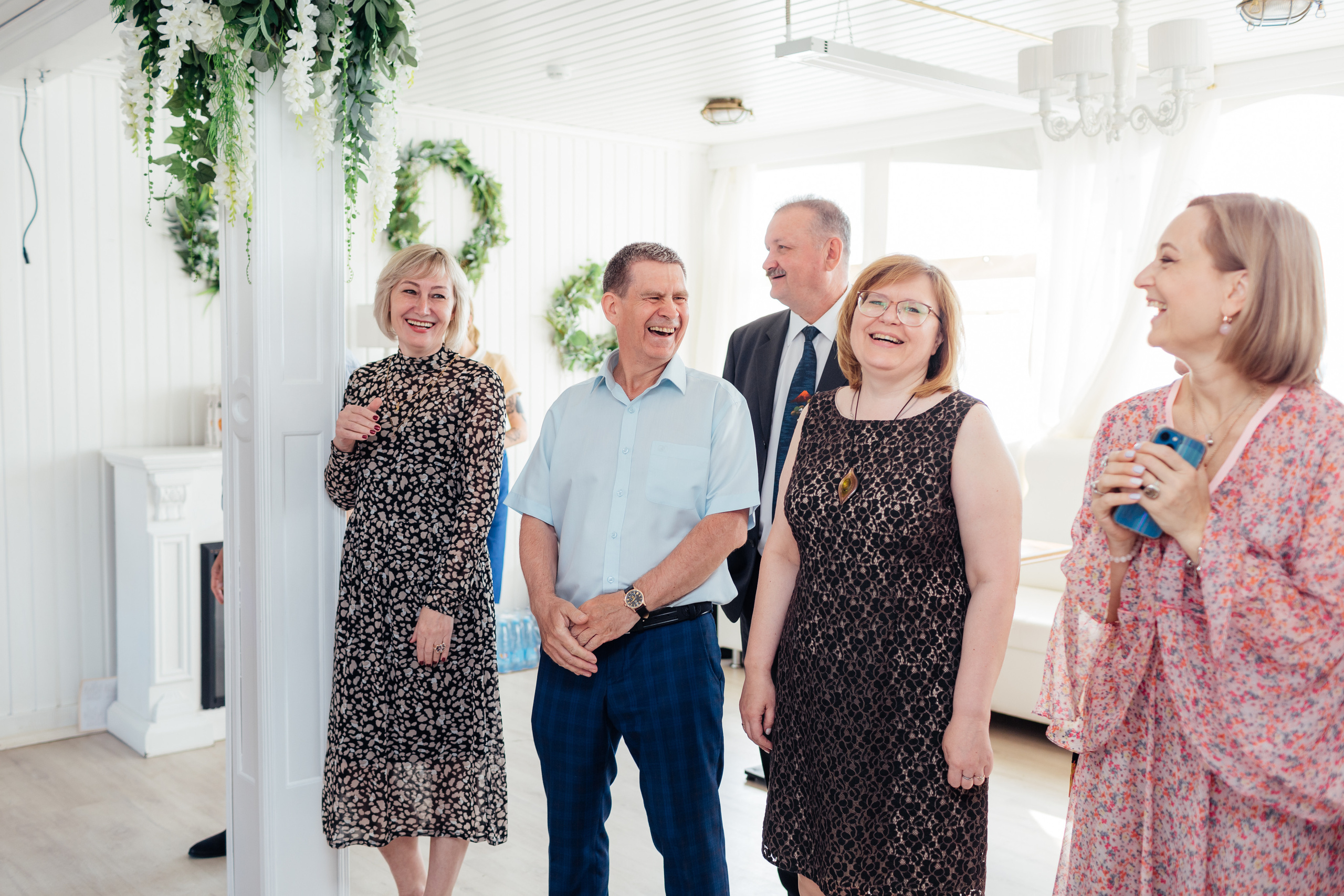 Свадебная фотосессия ресторан Белуга. Свадебный и семейный фотограф в Самаре Грибцова Людмила