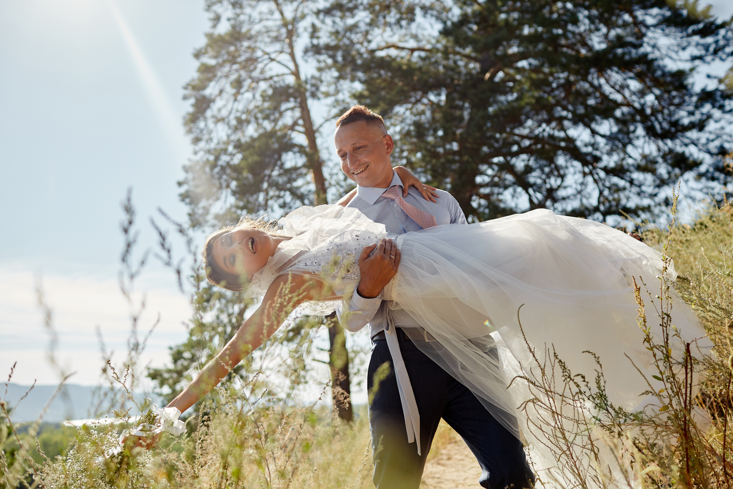 Свадебная фотосессия парк-отель Солнечный. Свадебный и семейный фотограф в Самаре Грибцова Людмила