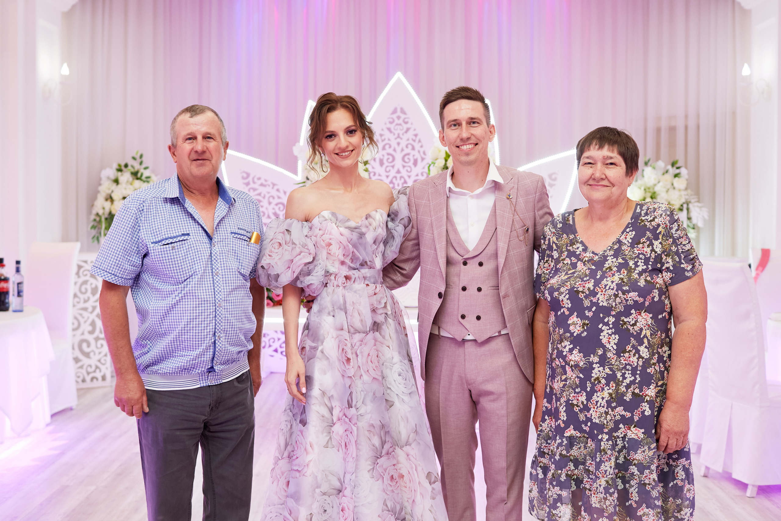 Фотосъёмка юбилея, банкетный зал «Променад». Свадебный и семейный фотограф в Самаре Грибцова Людмила